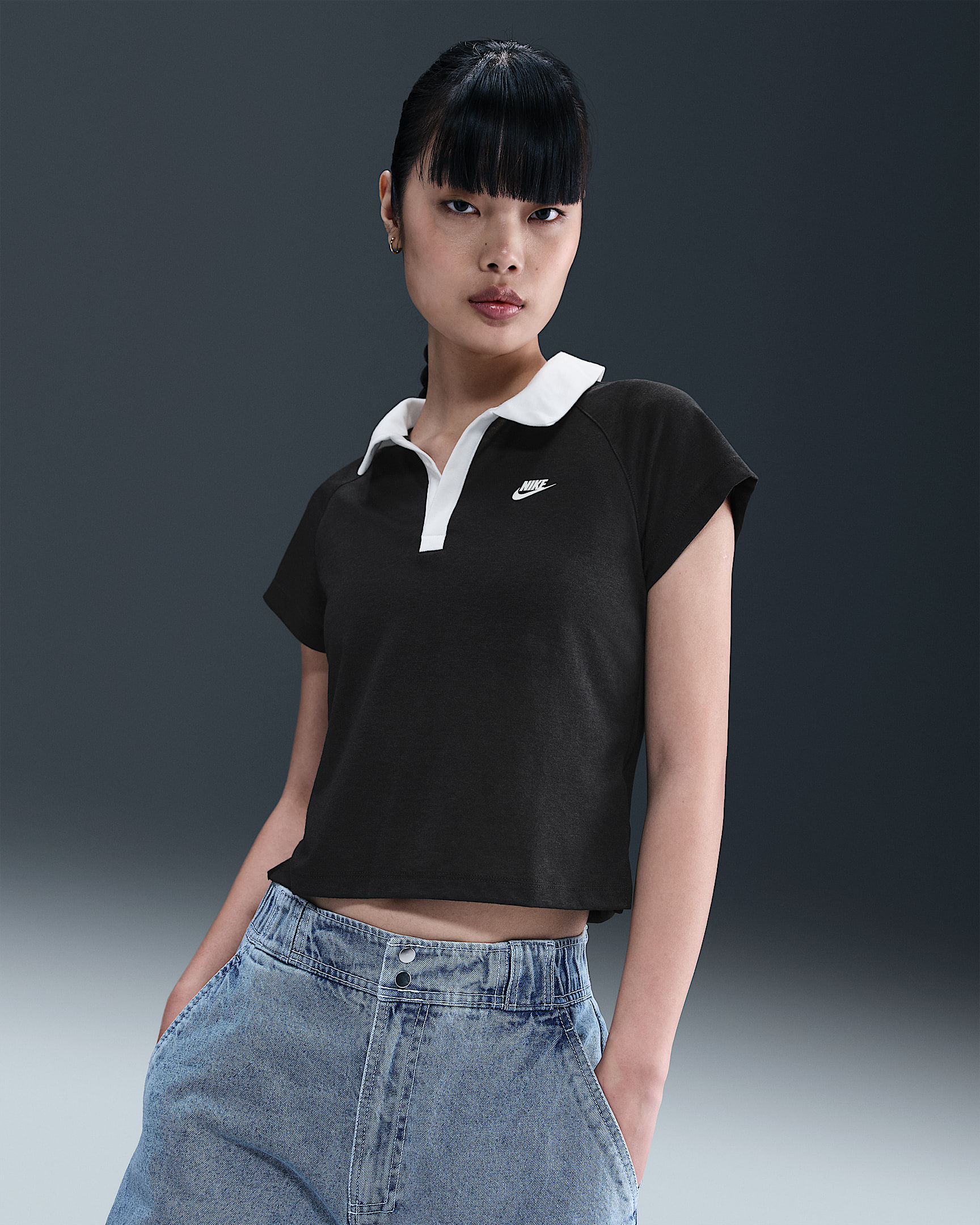Nike Sportswear Women's Slim Retro Polo Top - Black/White/Sail