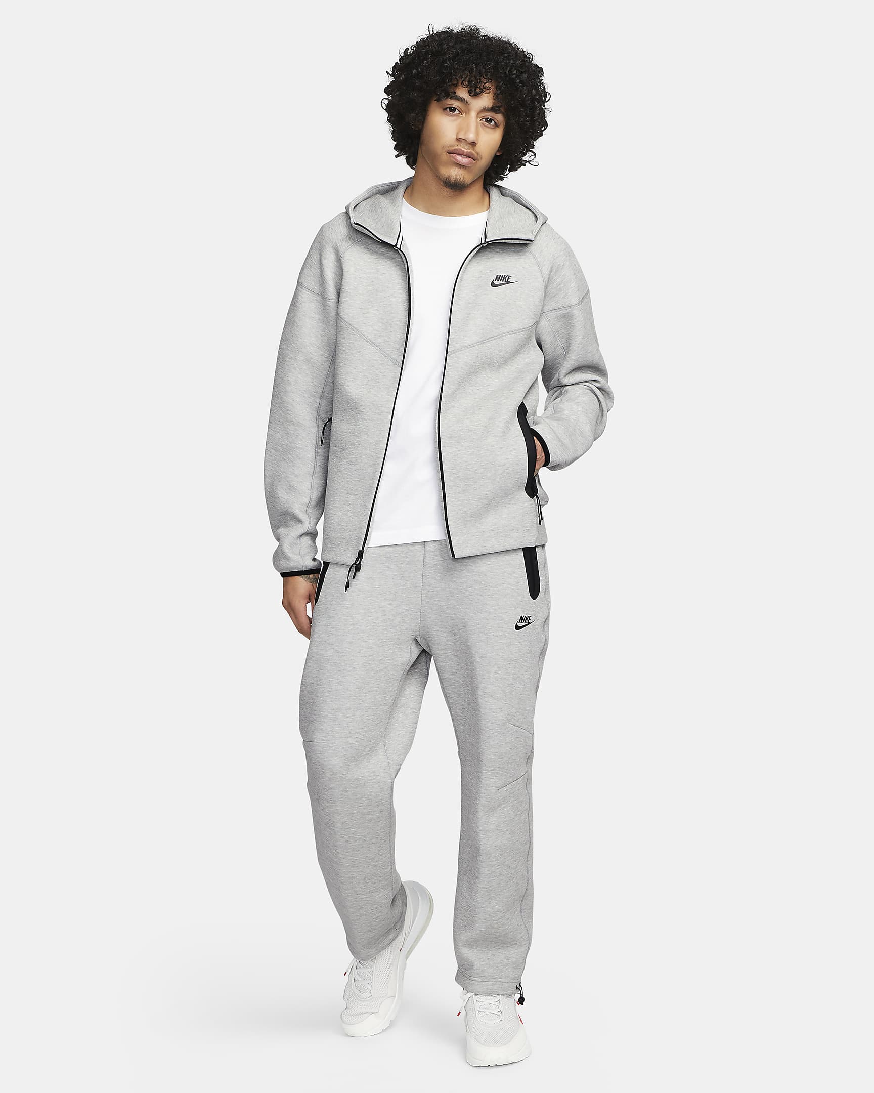 Pánská mikina s kapucí a dlouhým zipem Nike Sportswear Tech Fleece Windrunner - Dark Grey Heather/Černá