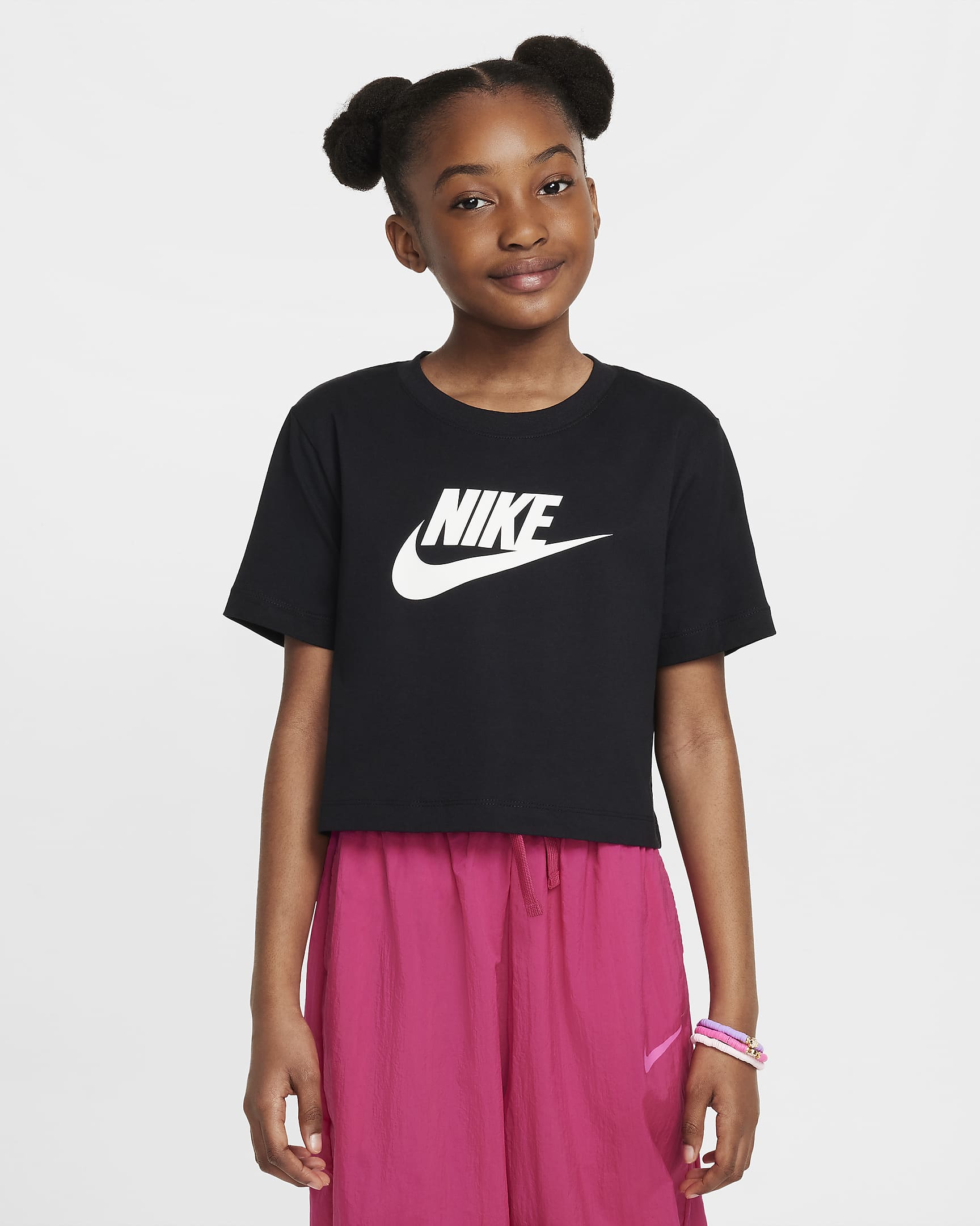 Nike Sportswear Older Kids' (Girls') Cropped T-Shirt - Black