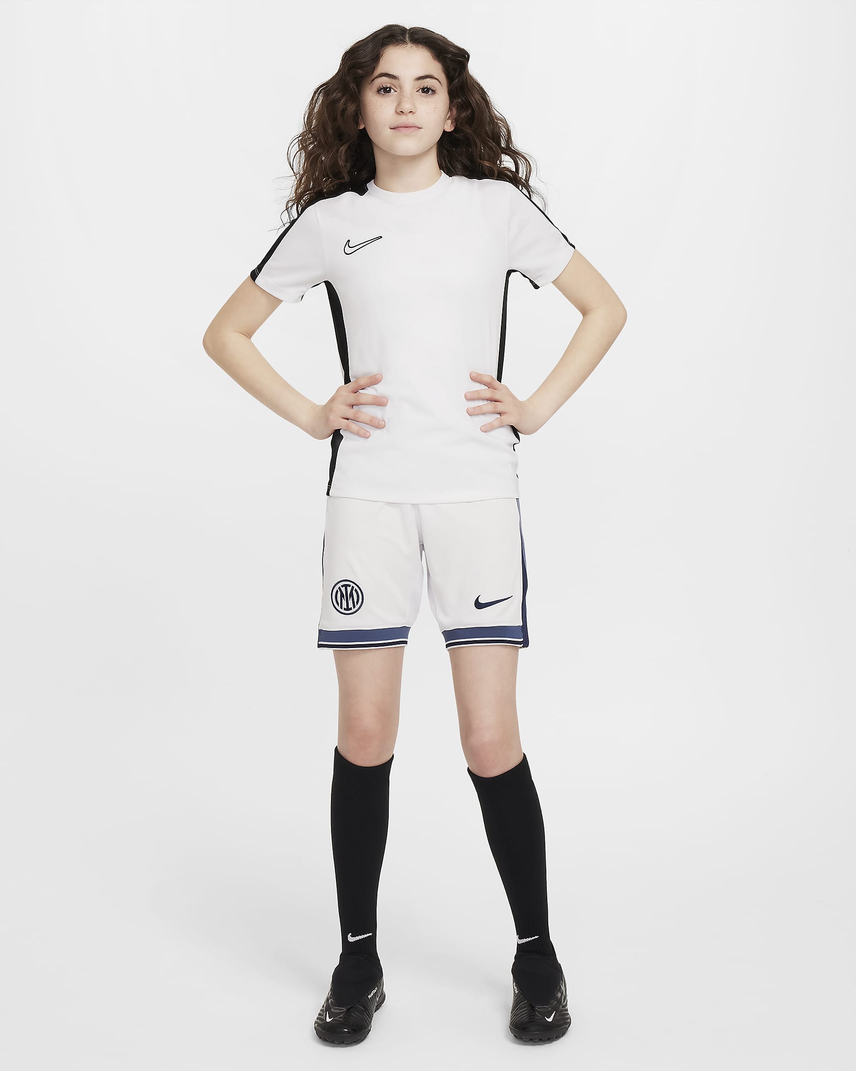 Inter Milan 2024/25 Stadium (bortedrakt) Nike Dri-FIT Replica fotballshorts til store barn - Summit White/Iris Whisper/Midnight Navy