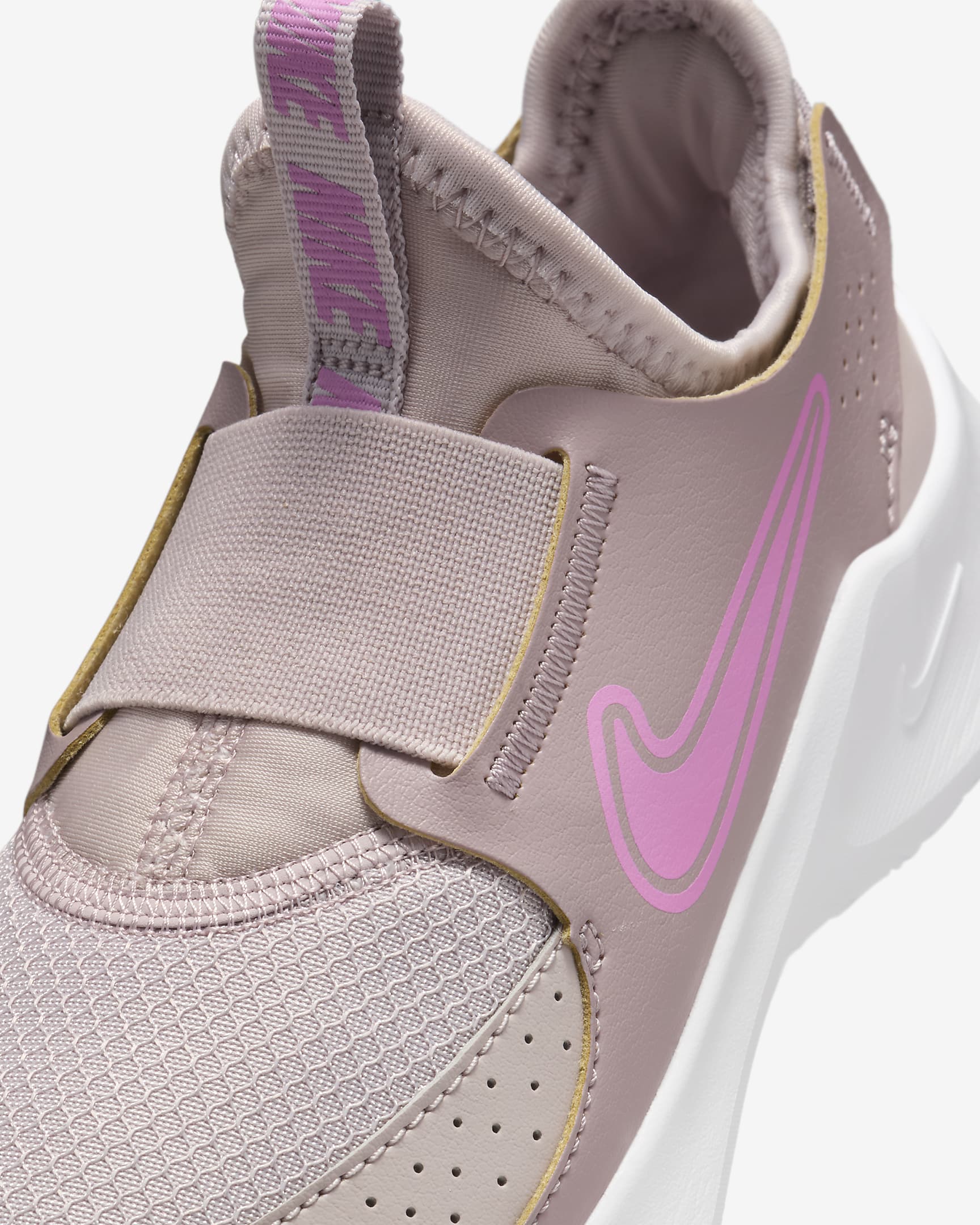 Nike Flex Runner 3 Younger Kids' Shoes - Platinum Violet/Violet Ore/White/Playful Pink