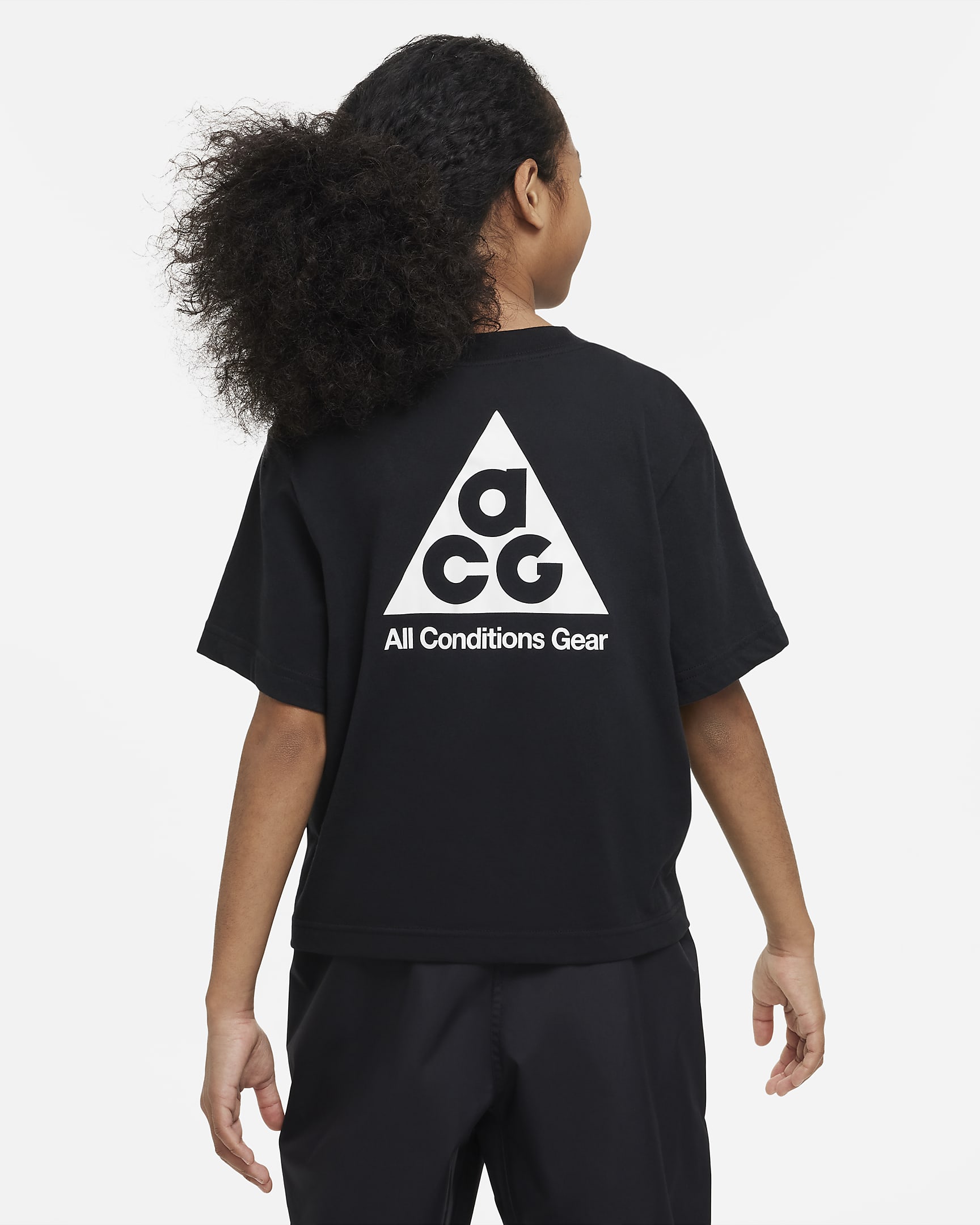Nike ACG Older Kids' (Girls') TShirt. Nike UK