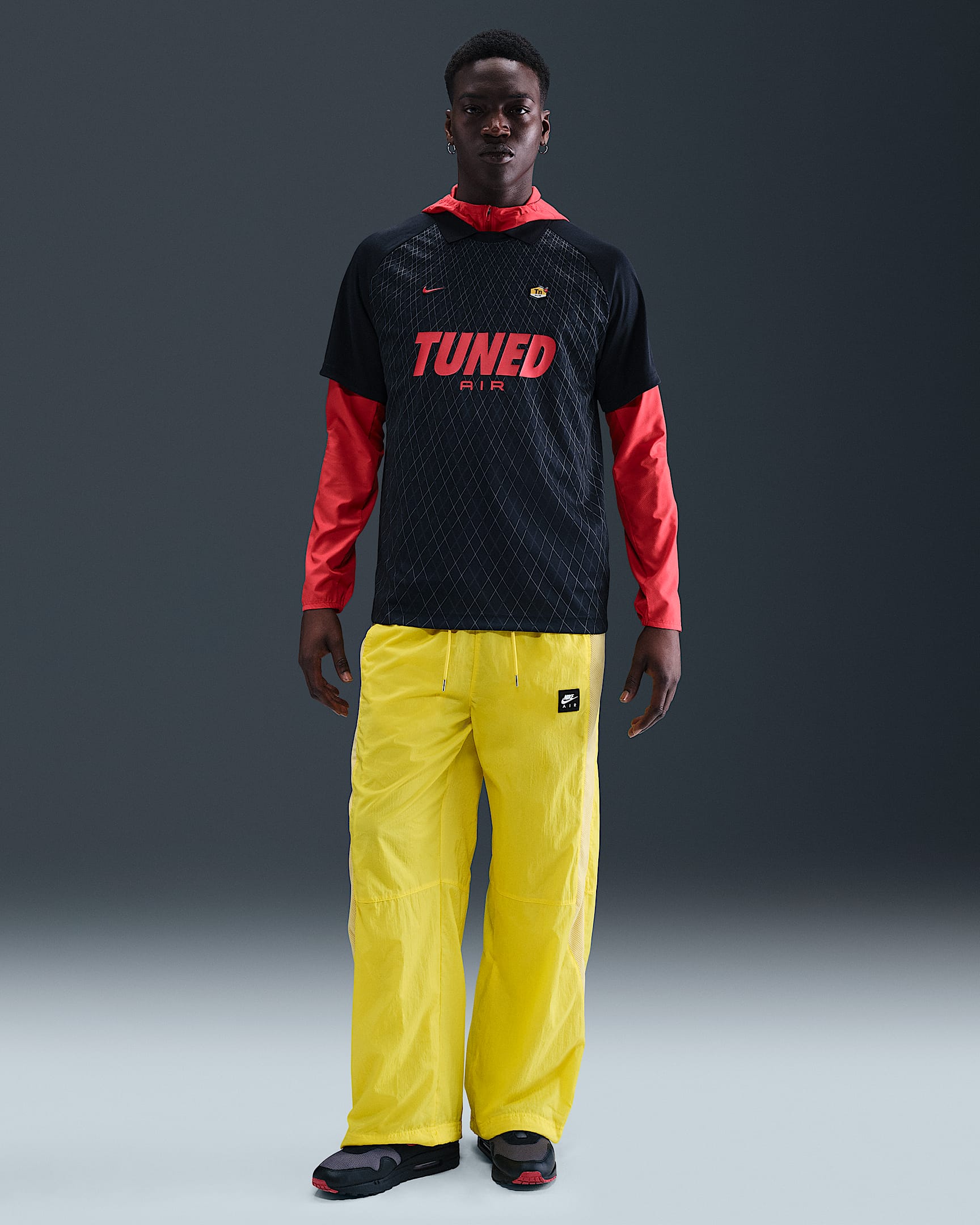 Nike Air Men's Woven Trousers - Lightning/Saturn Gold/Black