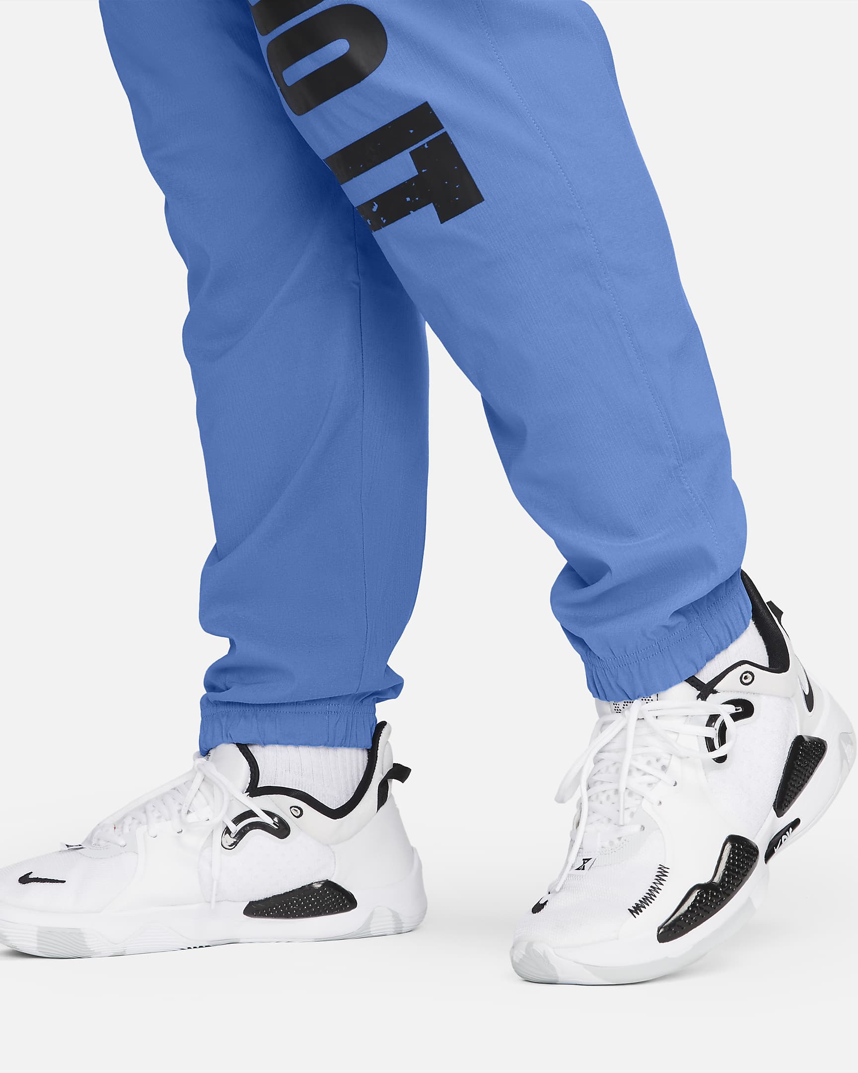 Nike DNA Men's Woven Basketball Pants.