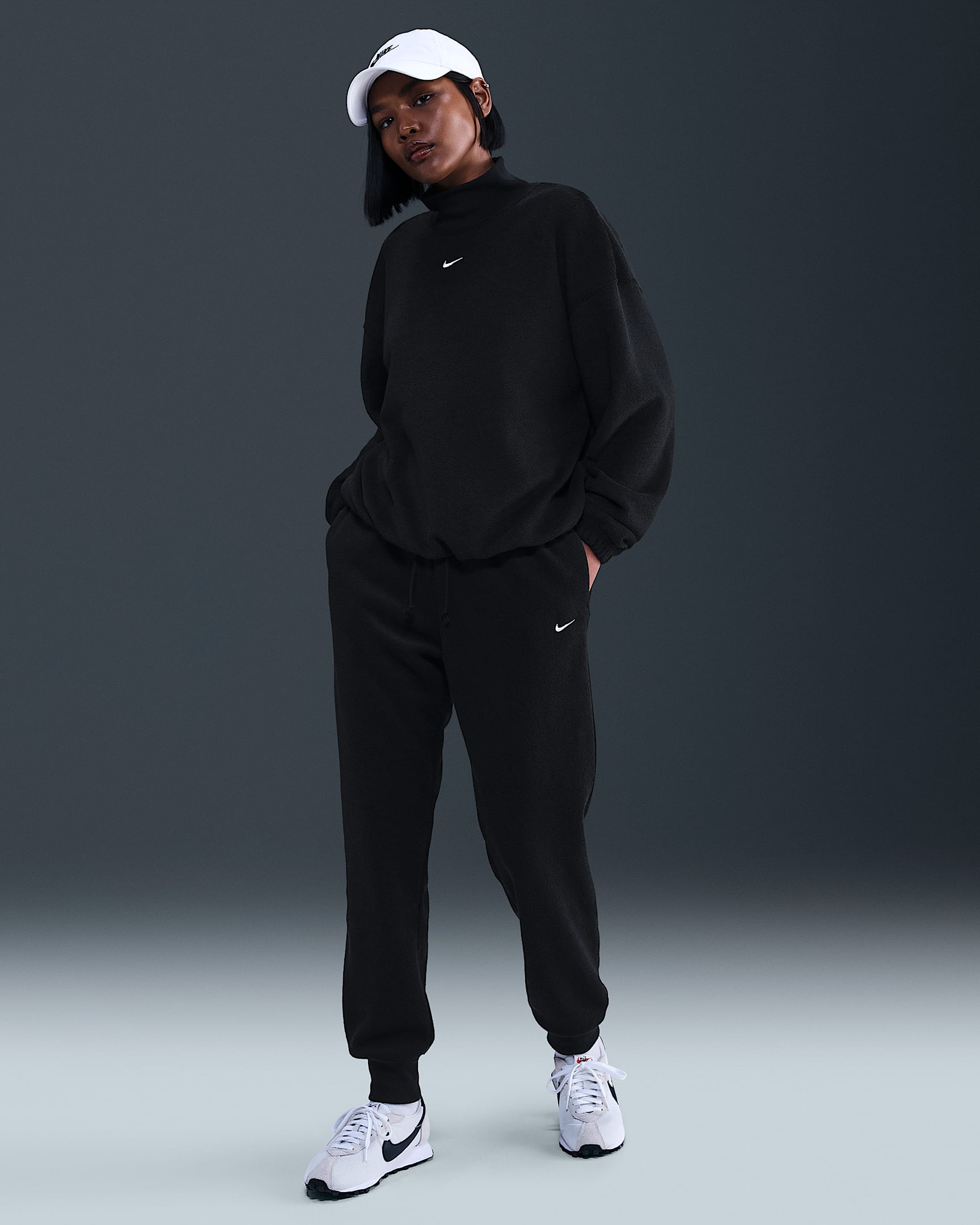 Nike Sportswear Phoenix Plush Women's Mid-Rise Cozy Fleece Pants - Black/Sail