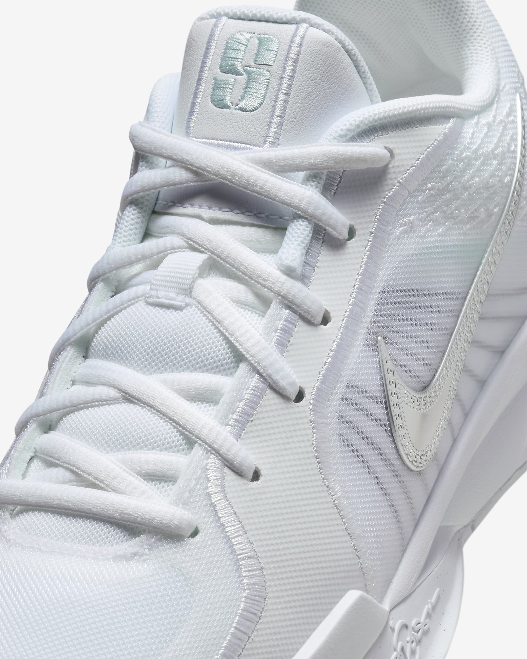 Tenis de básquetbol para niños grandes Sabrina 2 - Blanco/Blanco cumbre/Azul glacial/Plata metalizado