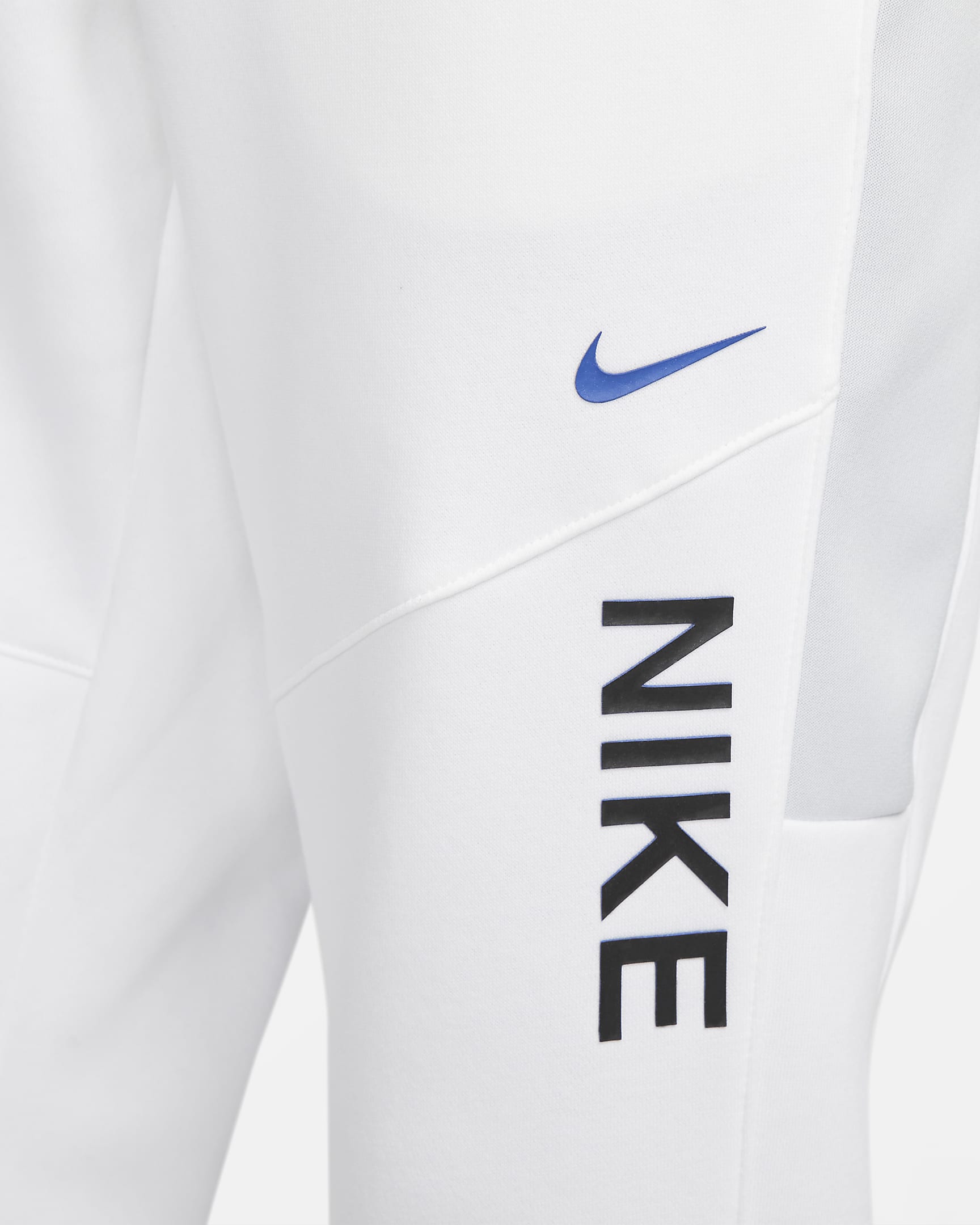 Nike Sportswear Hybrid Men's Fleece Joggers. Nike BE