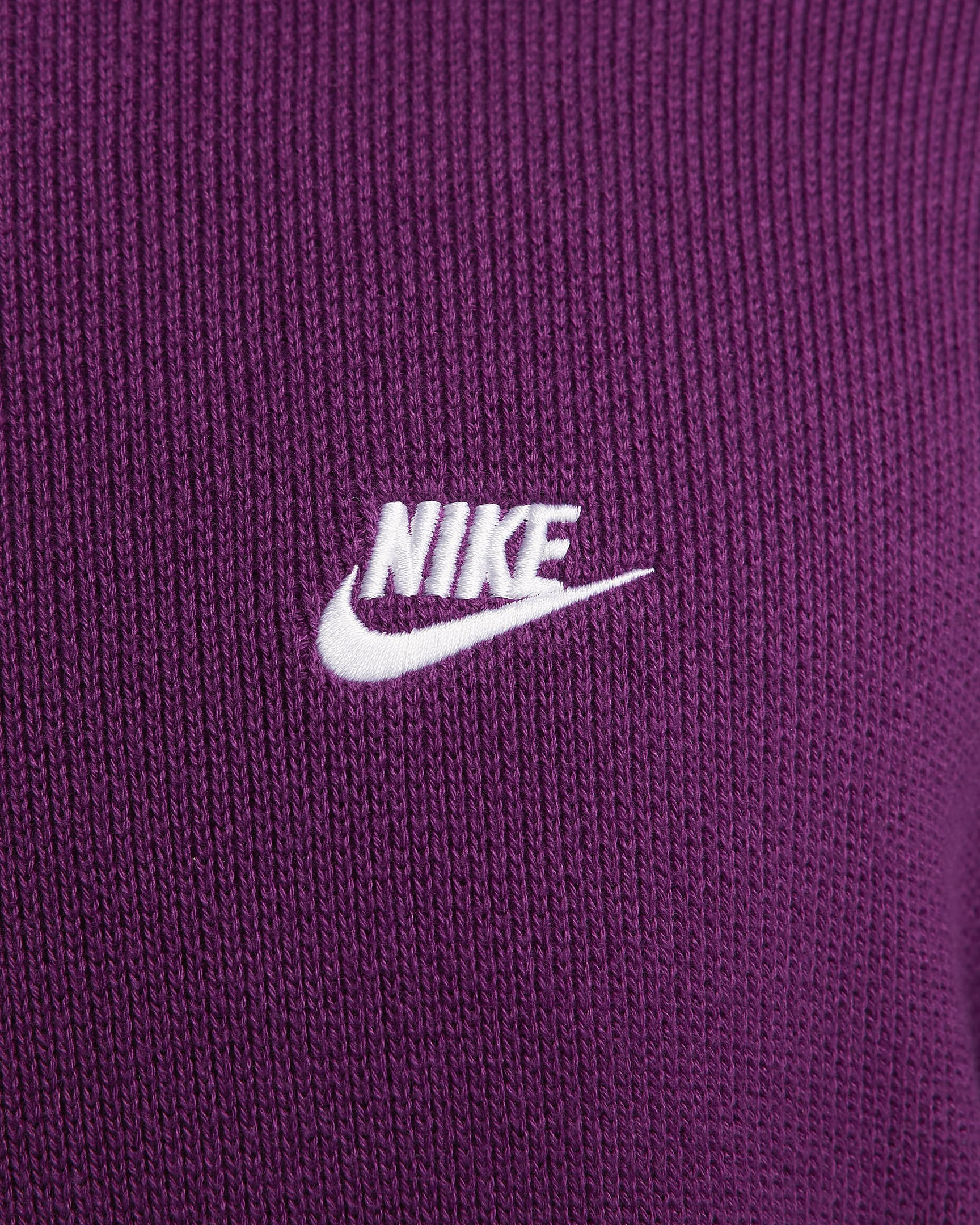 Nike Club Men's Crew-Neck Jumper - Viotech/White