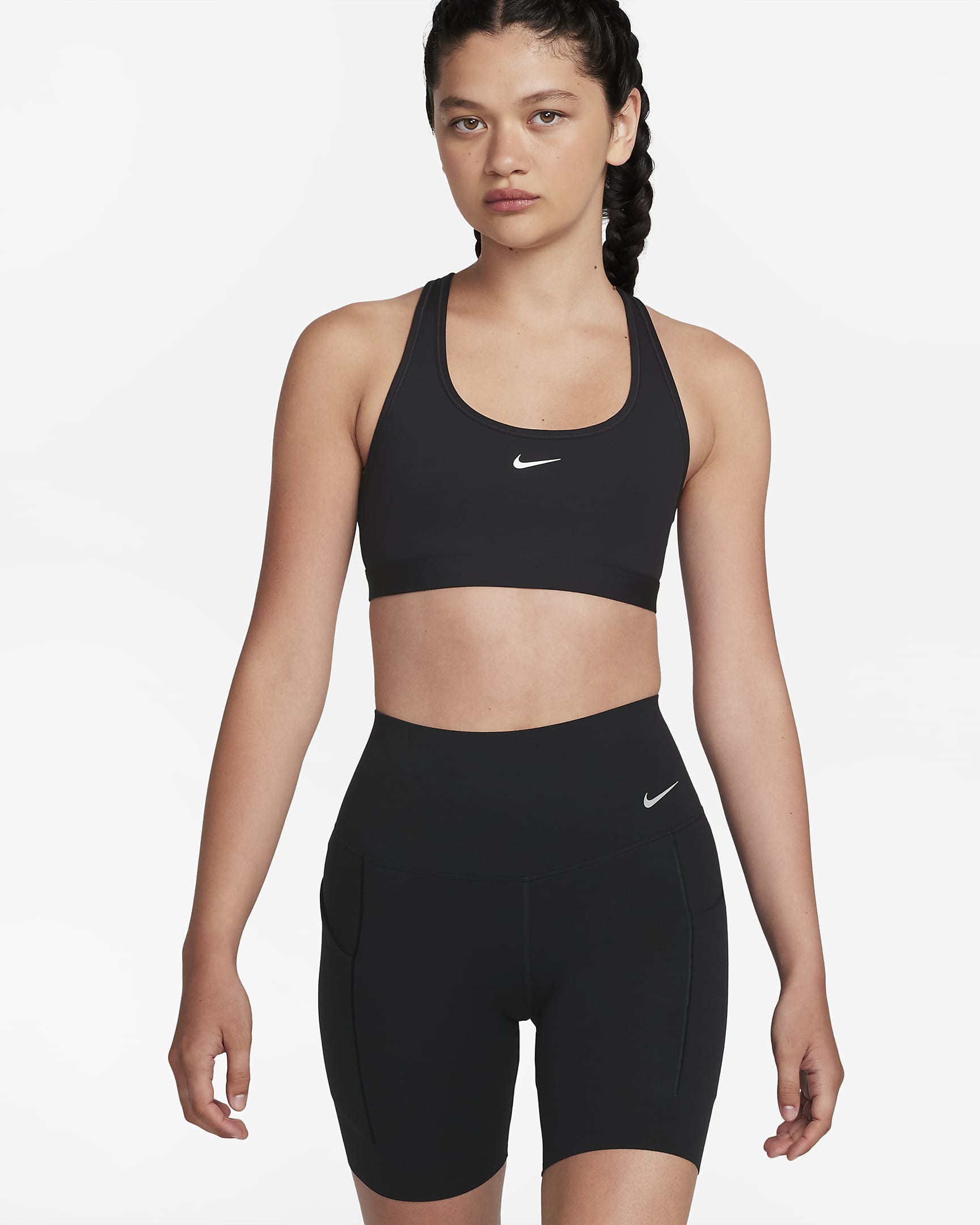 Nike Universa 女款中度支撐型高腰 20.5 公分口袋自行車短褲 - 黑色/黑色