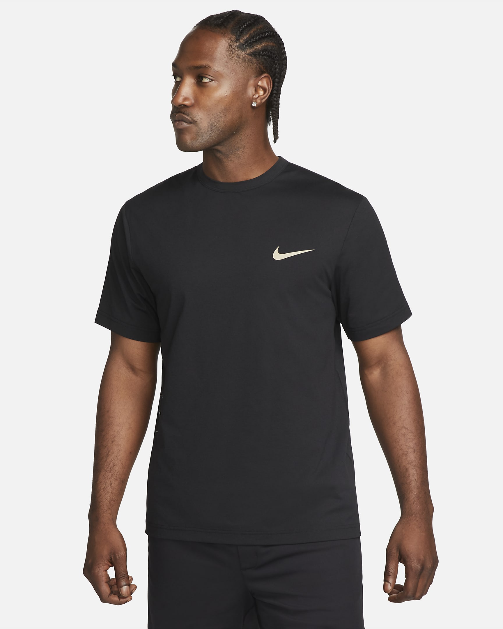 Nike Dri-FIT UV Hyverse Men's Short-Sleeve Fitness Top. Nike AU