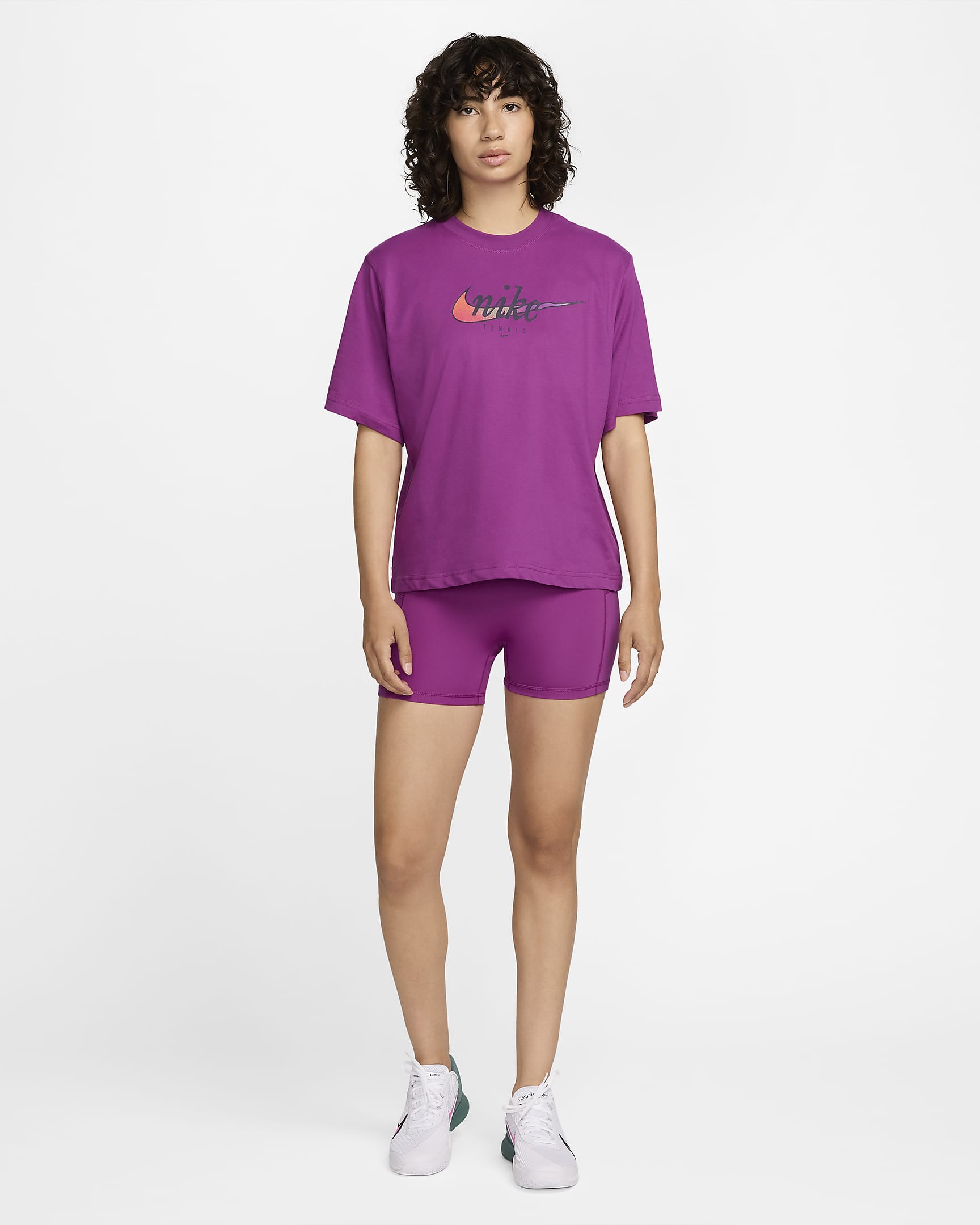 Shorts de tenis Dri-FIT para mujer NikeCourt Advantage - Fucsia cálido/Blanco