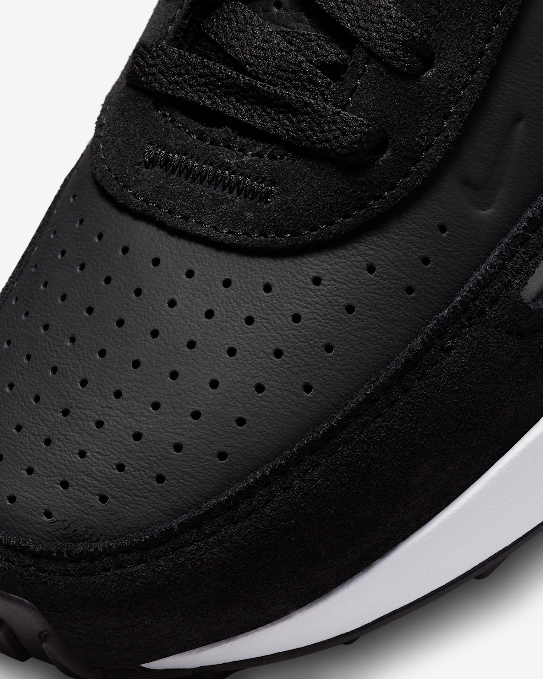 Nike Waffle One Leather Men's Shoes. Nike NZ