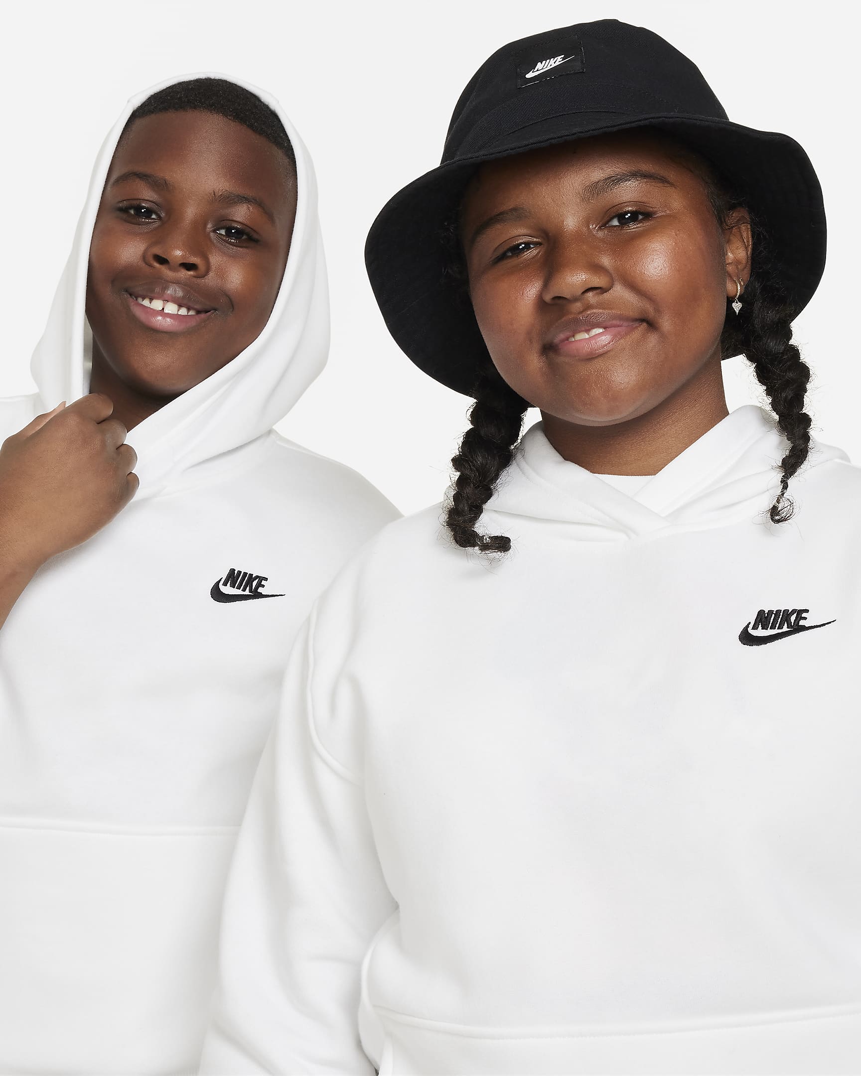 Nike Sportswear Club Fleece Big Kids' Pullover Hoodie (Extended Size) - White/Black