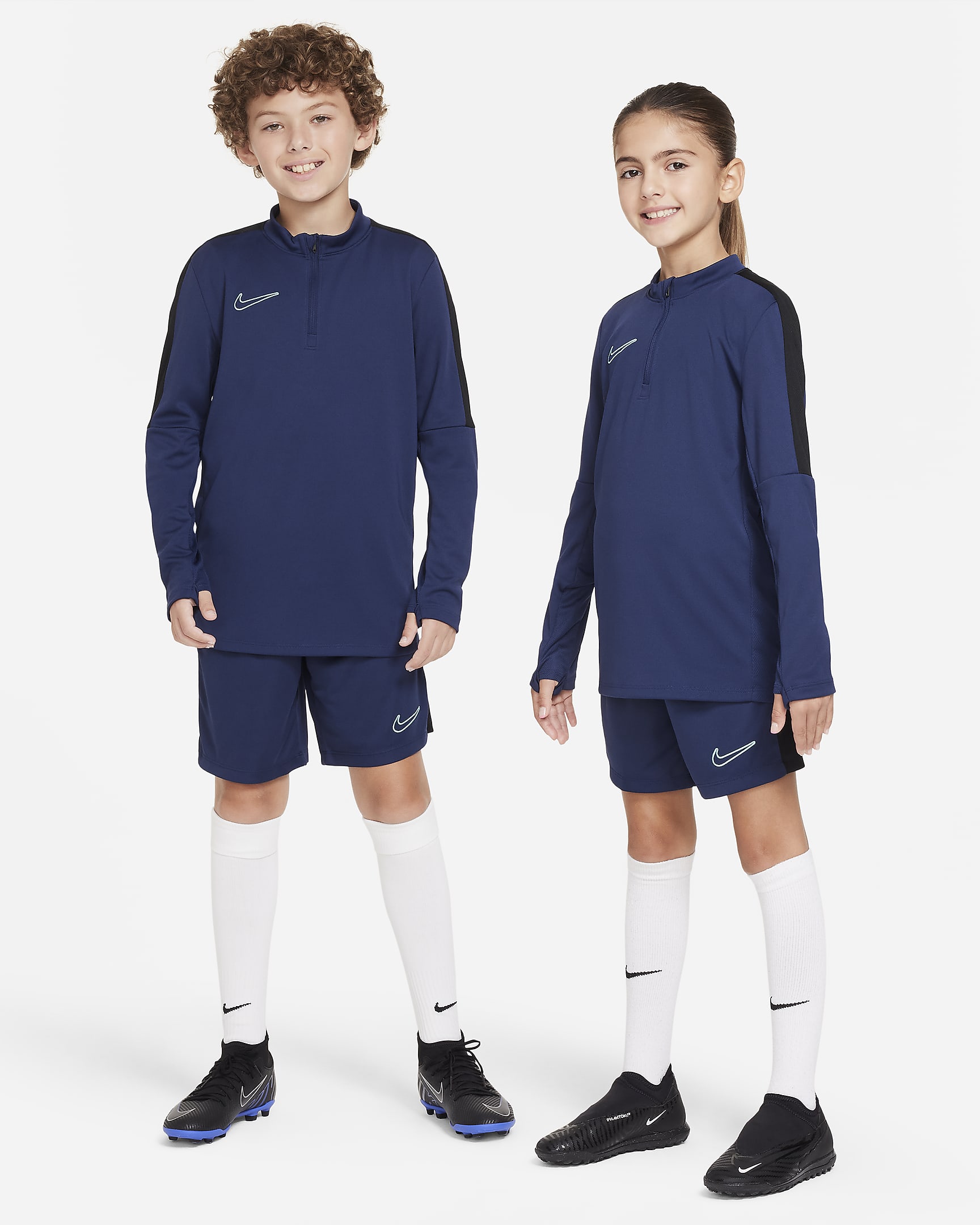 Nike Dri-FIT Academy23 Older Kids' Football Drill Top. Nike UK