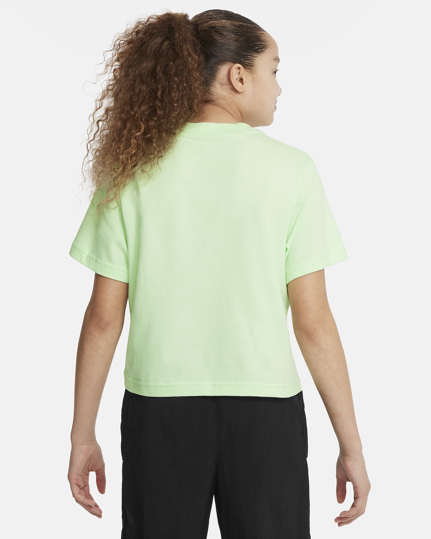 T-shirt Nike Sportswear för ungdom (tjejer) - Vapor Green/Vit