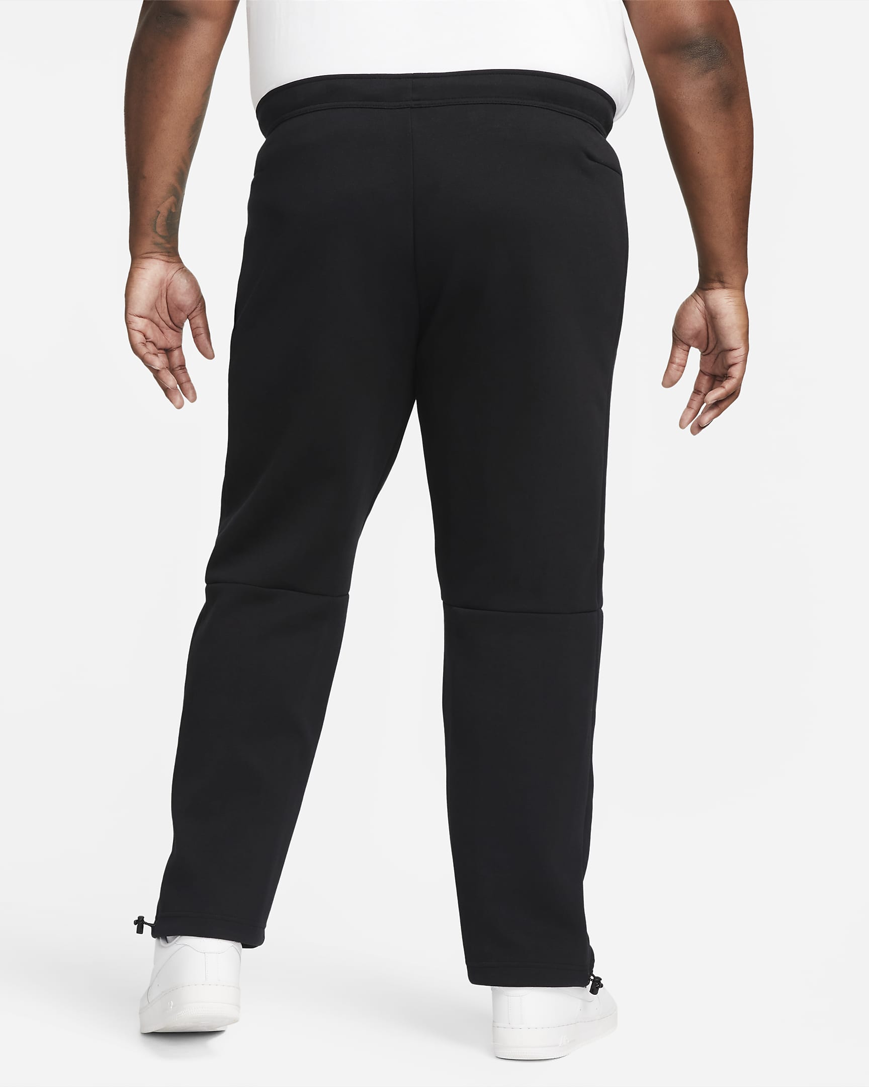 Nike Sportswear Tech Fleece Men's Trousers. Nike BE