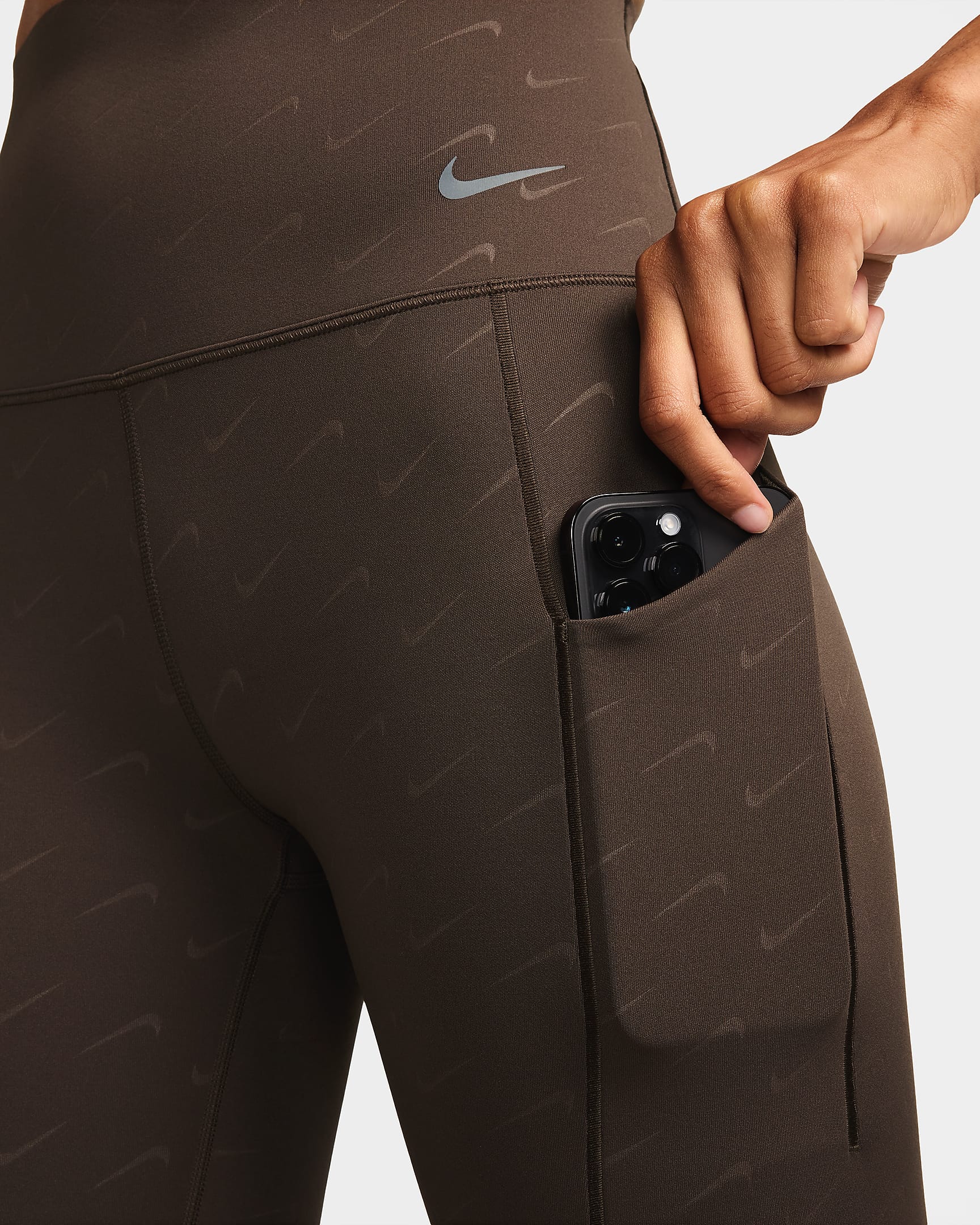 Legging imprimé 7/8 taille haute et maintien normal avec poches Nike Universa pour femme - Baroque Brown/Noir