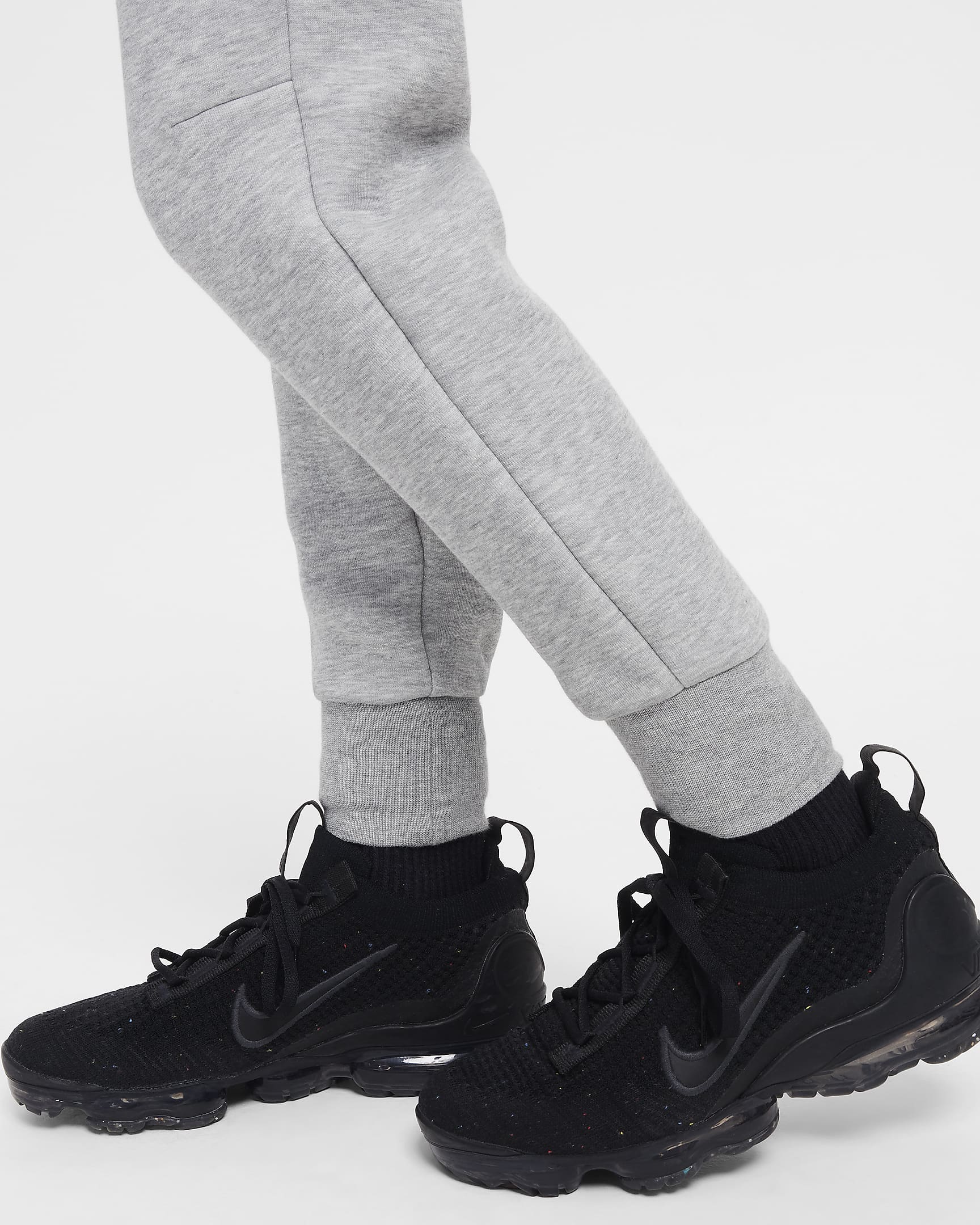 Nike Sportswear Tech Fleece Older Kids' (Girls') Joggers - Dark Grey Heather/Black/Black/Black