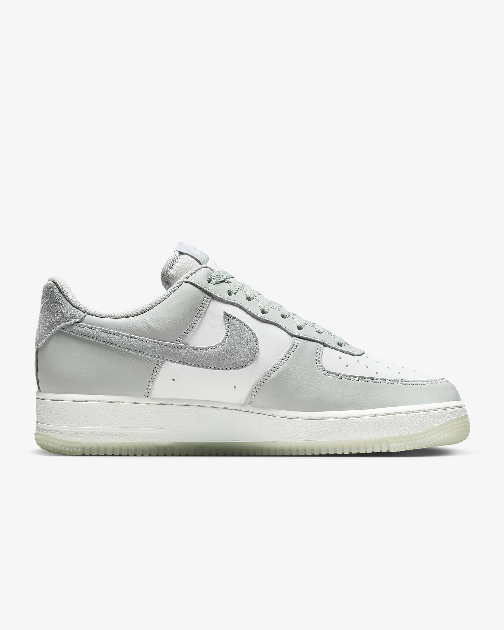 Calzado para hombre Nike Air Force 1 '07 LV8 - Plata claro/Blanco cumbre/Piedra pómez claro