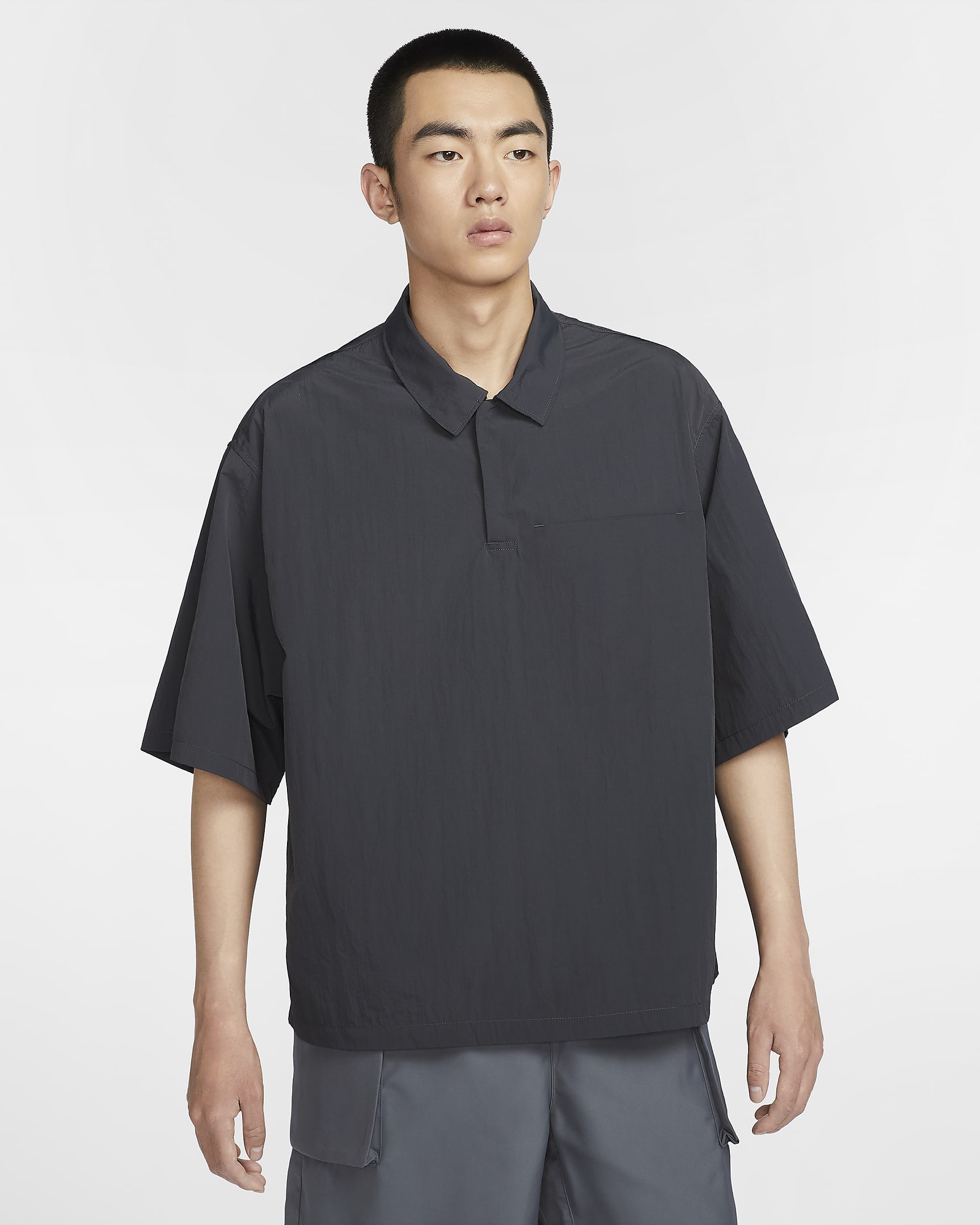 Nike Tech Men's Short-Sleeve UPF Woven Top - Anthracite/Anthracite