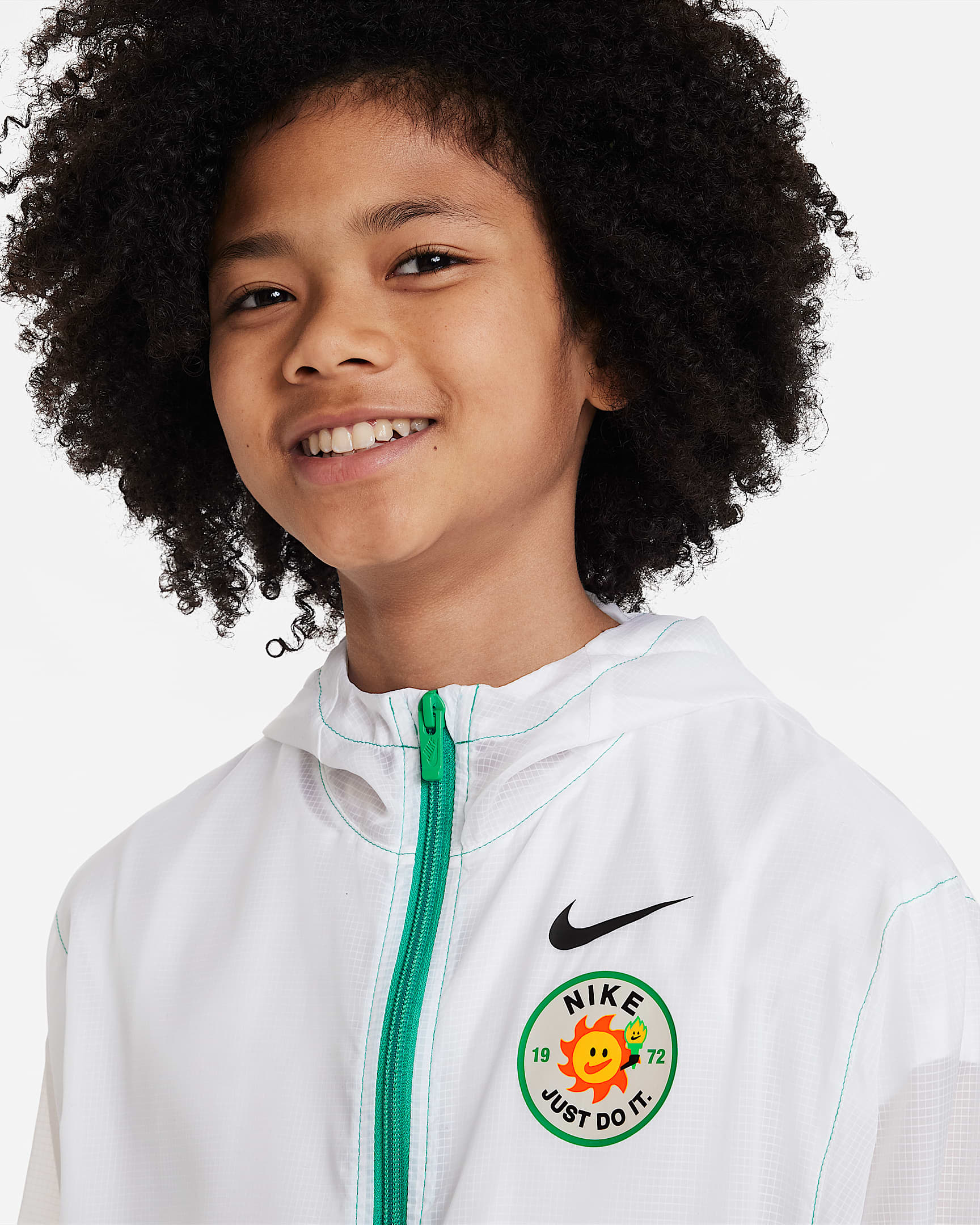 Nike Sportswear Older Kids' (Boys') Packable Jacket. Nike IN