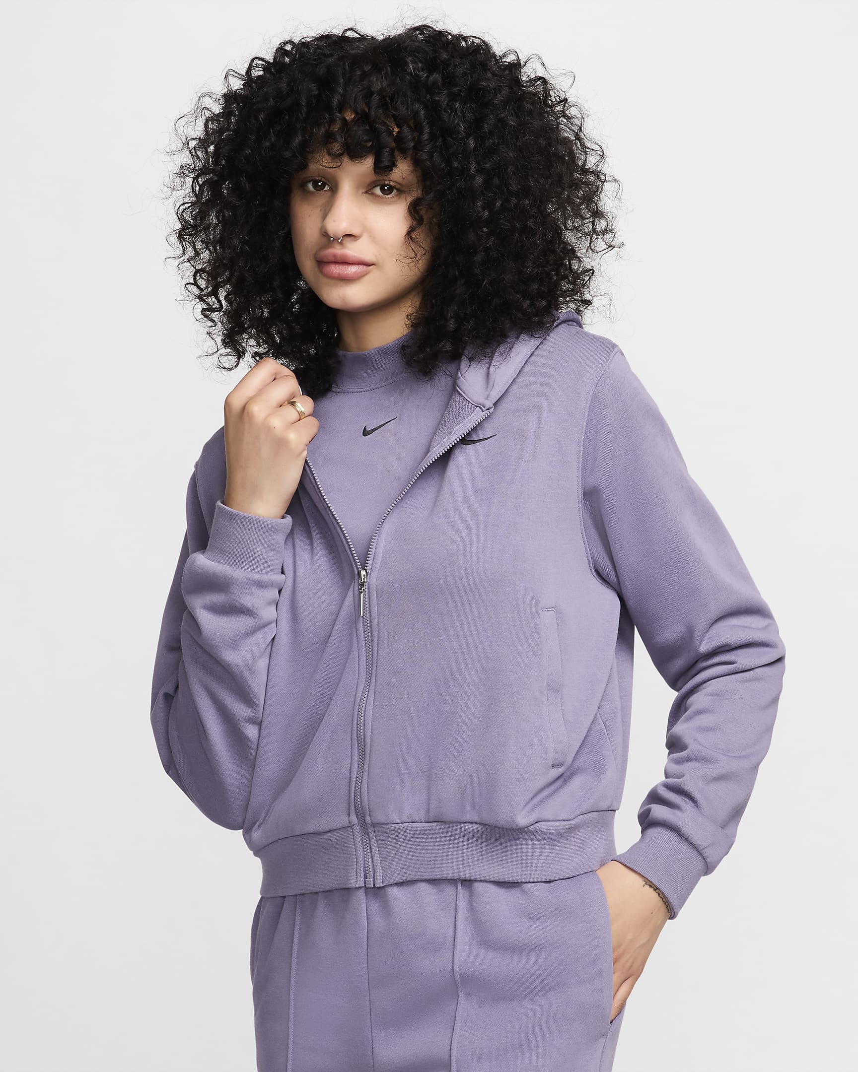 Nike Sportswear Chill Terry Hoddie aus French Terry mit durchgehendem Reißverschluss für Damen - Daybreak/Schwarz