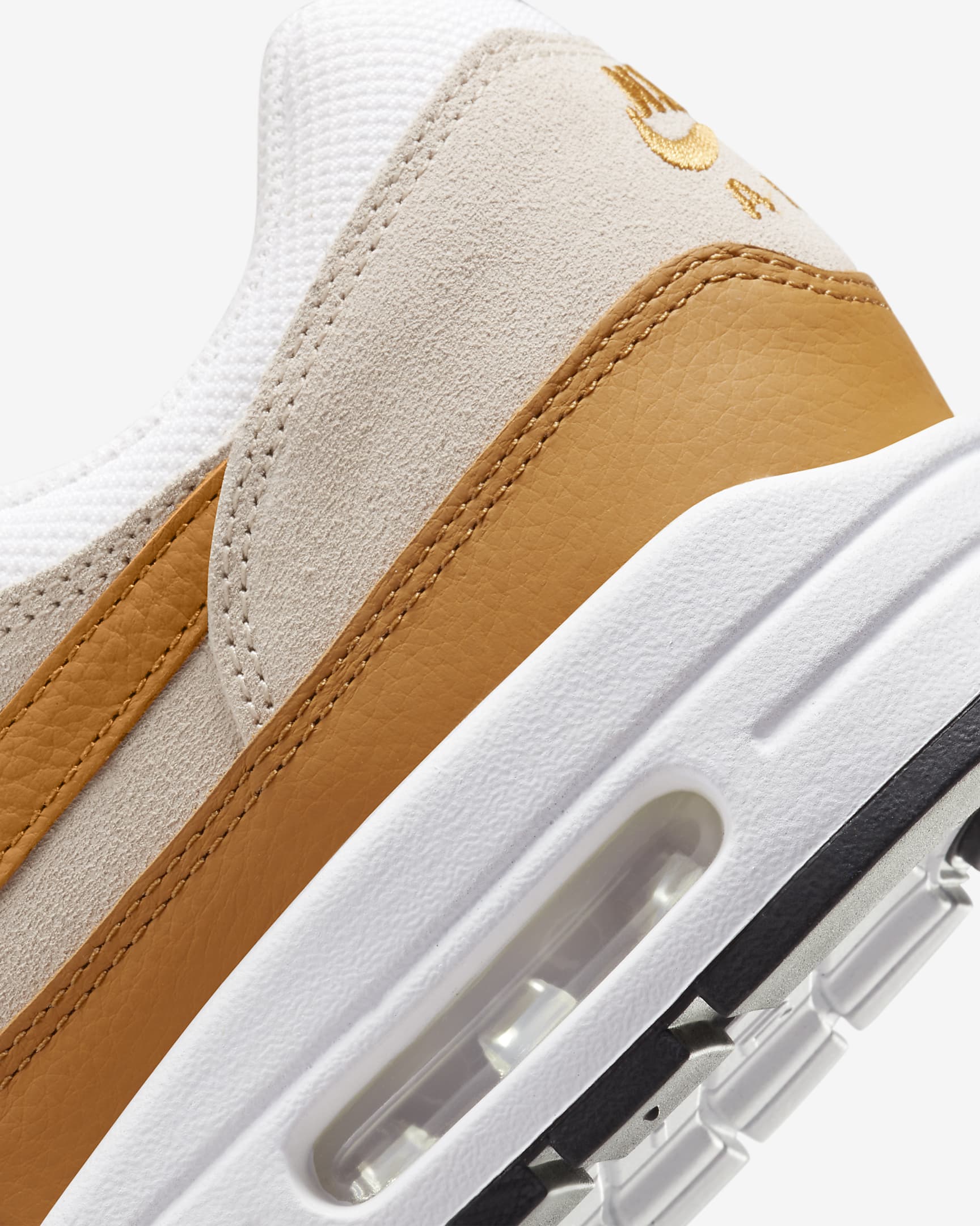 sportscene air max 1