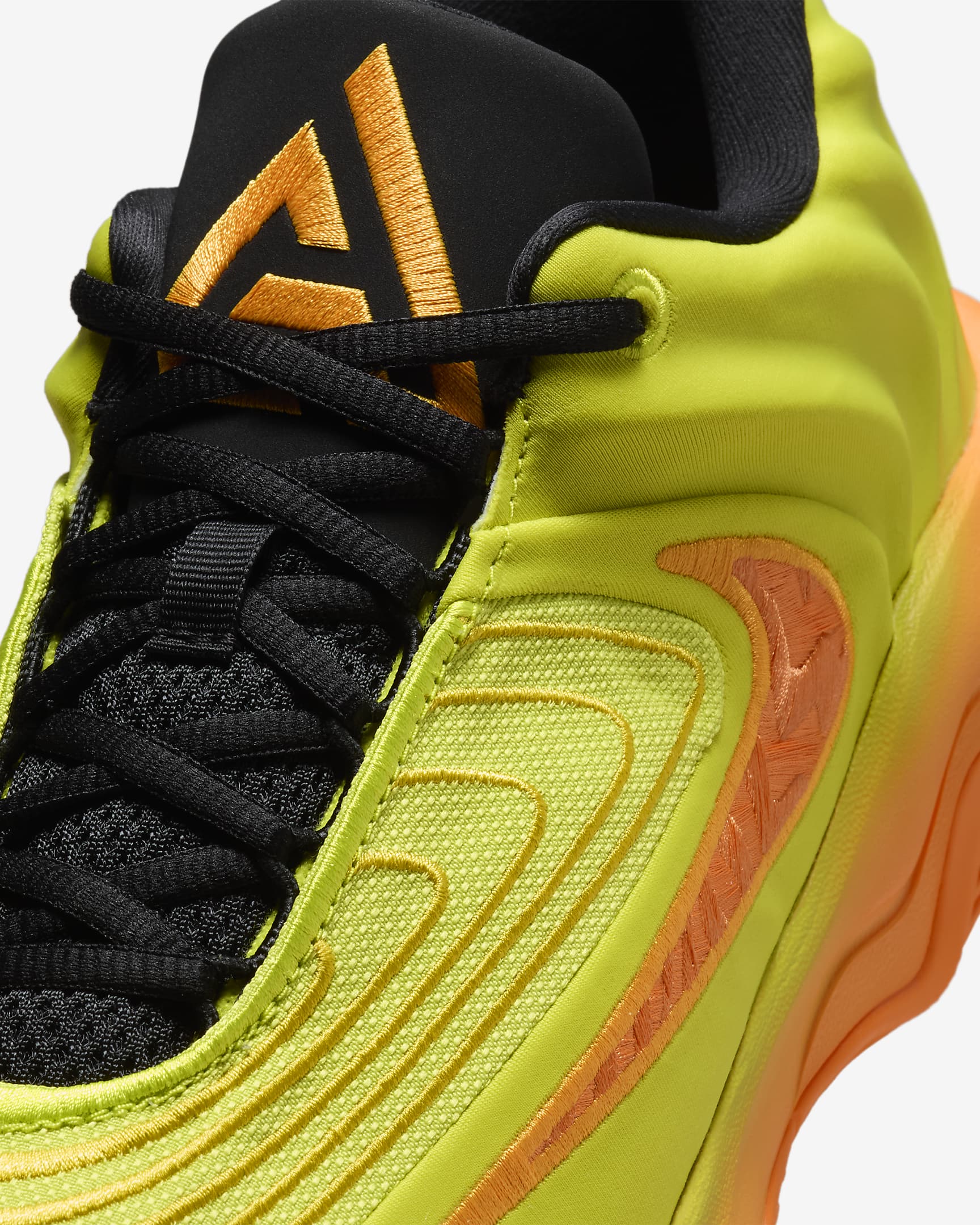 Giannis Immortality 4 'Halloween' EP Basketball Shoes. Nike ID