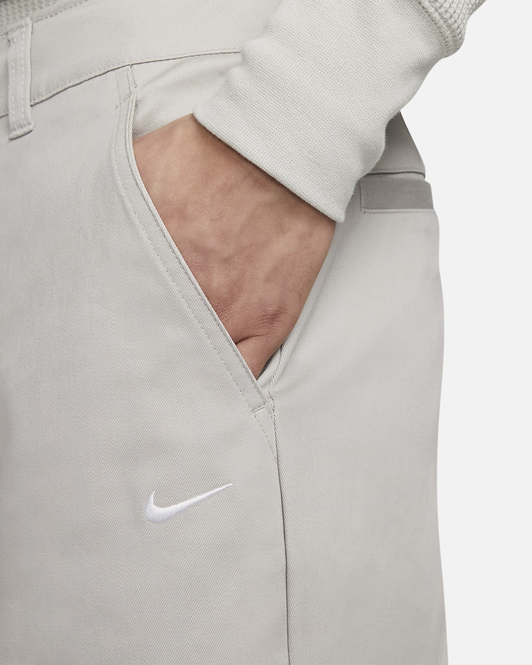 Nike Life Men's El Chino Trousers. Nike CA