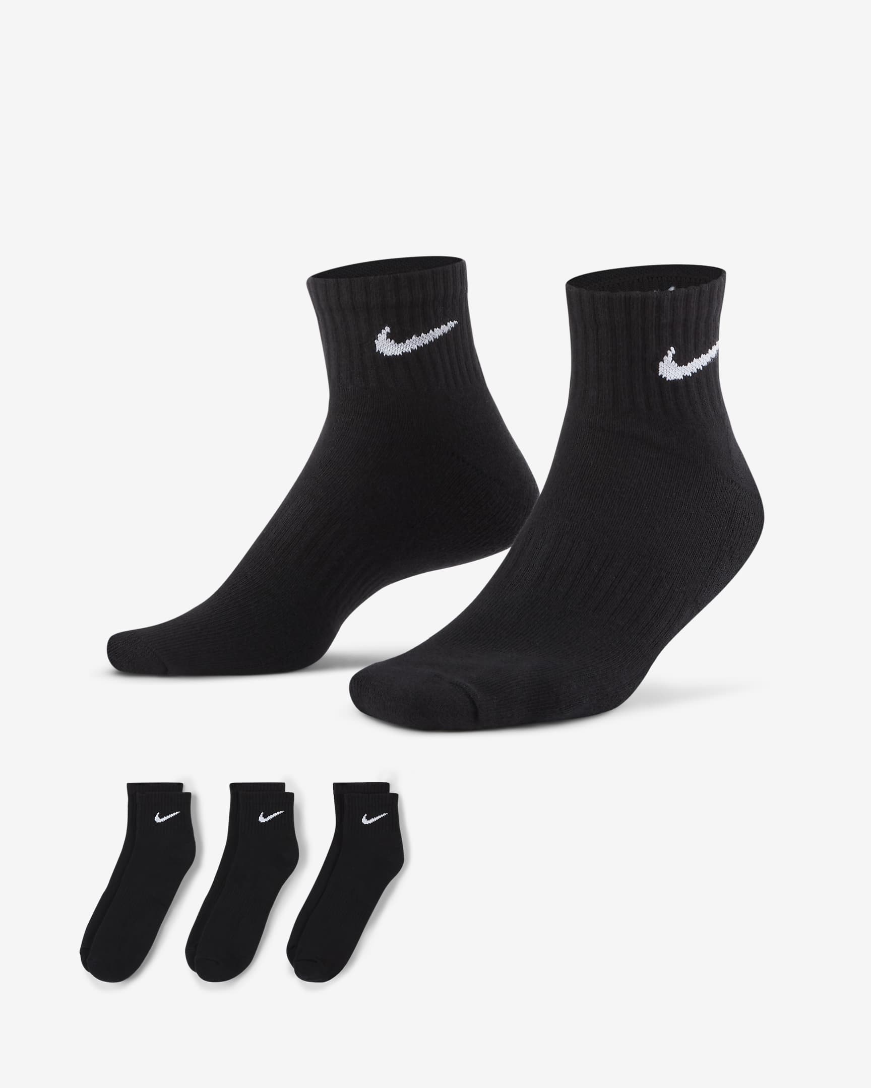 Nike Everyday Cushioned Training Ankle Socks (3 Pairs). Nike SG