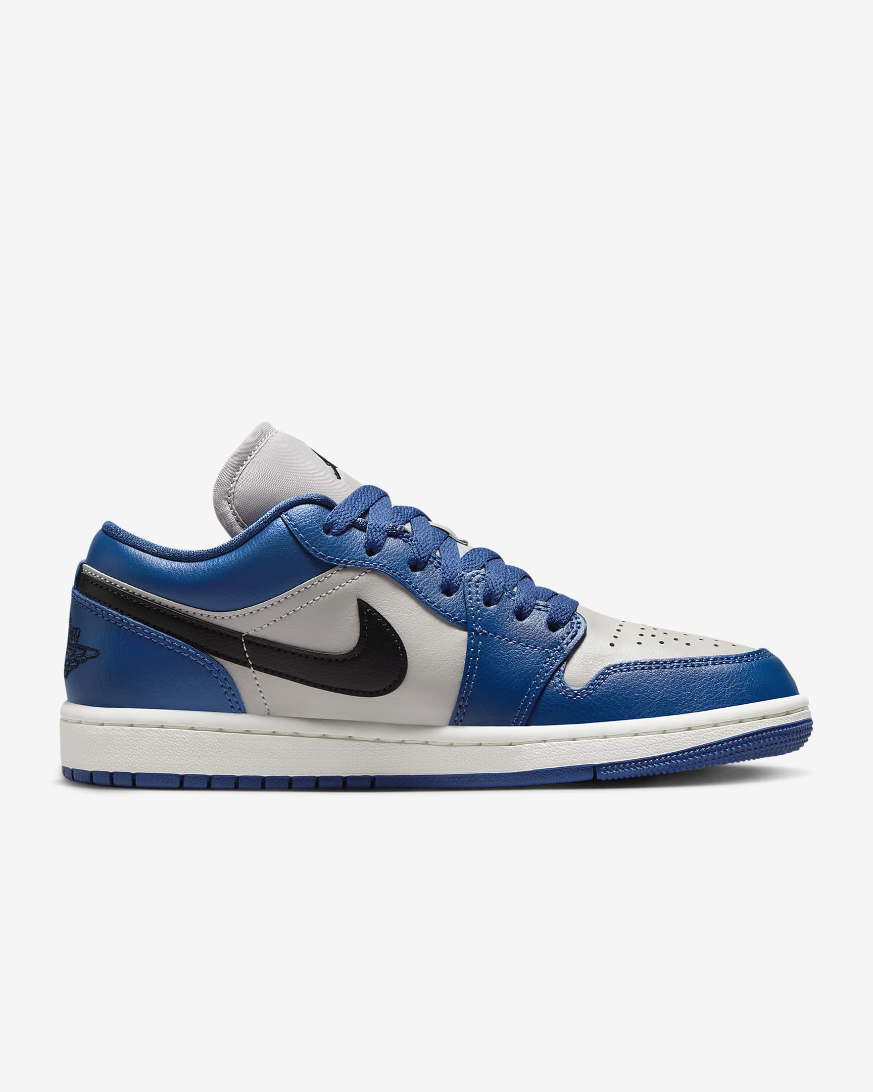 Air Jordan 1 Low Women's Shoes. Nike ZA