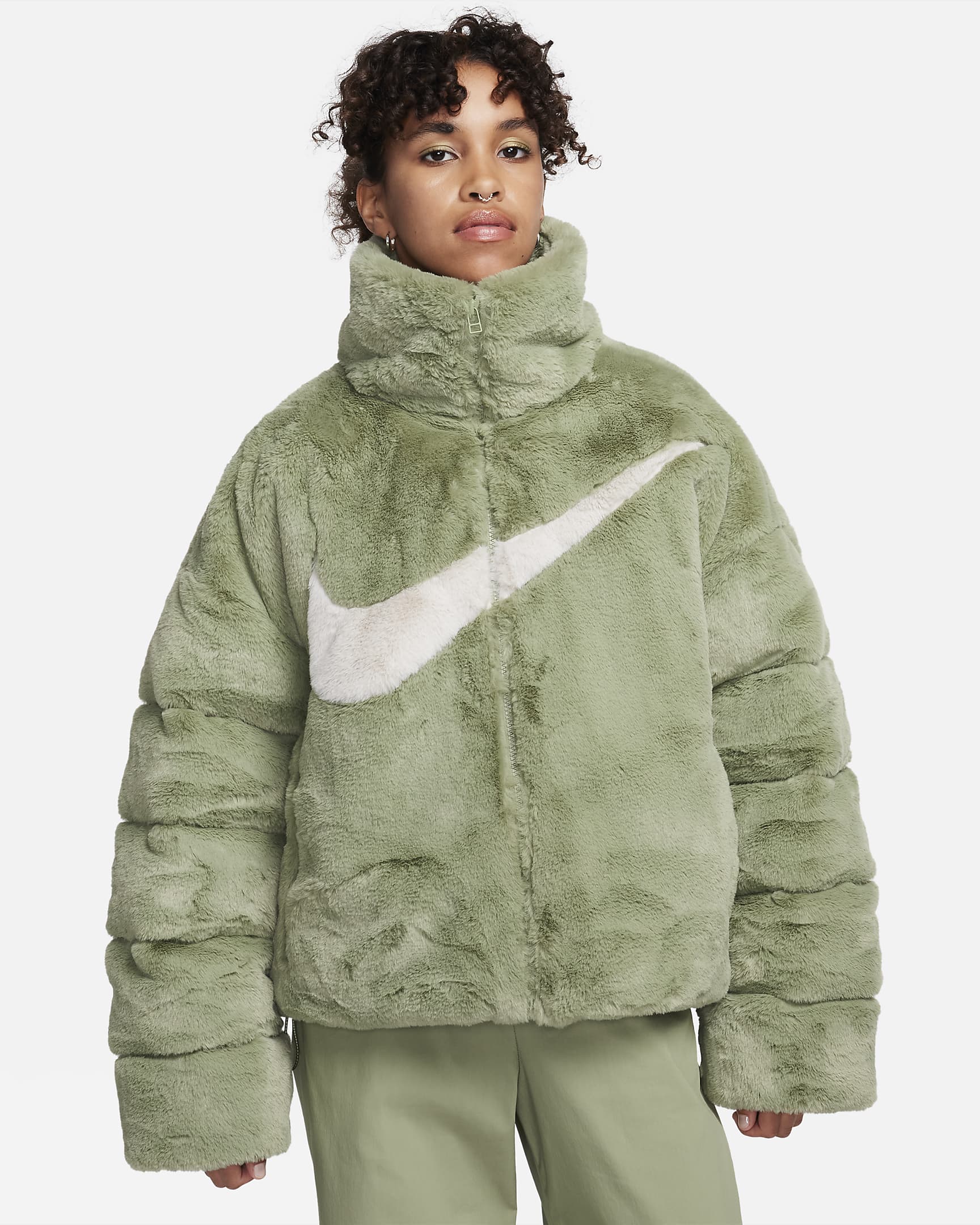 Nike Sportswear Essential Women's Oversized Faux Fur Puffer. Nike AU
