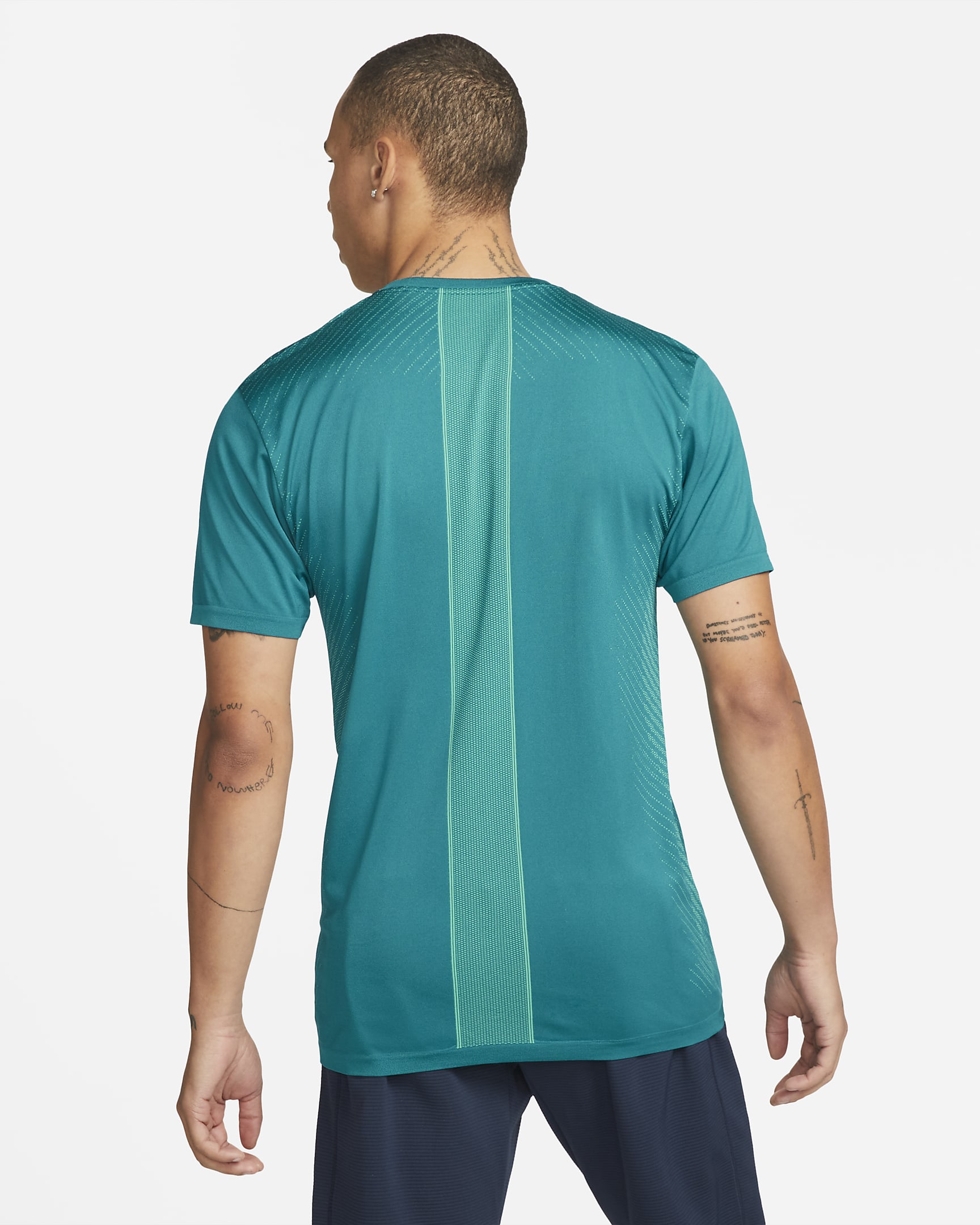 Nike Dri-FIT Men's Seamless Training Top. Nike LU