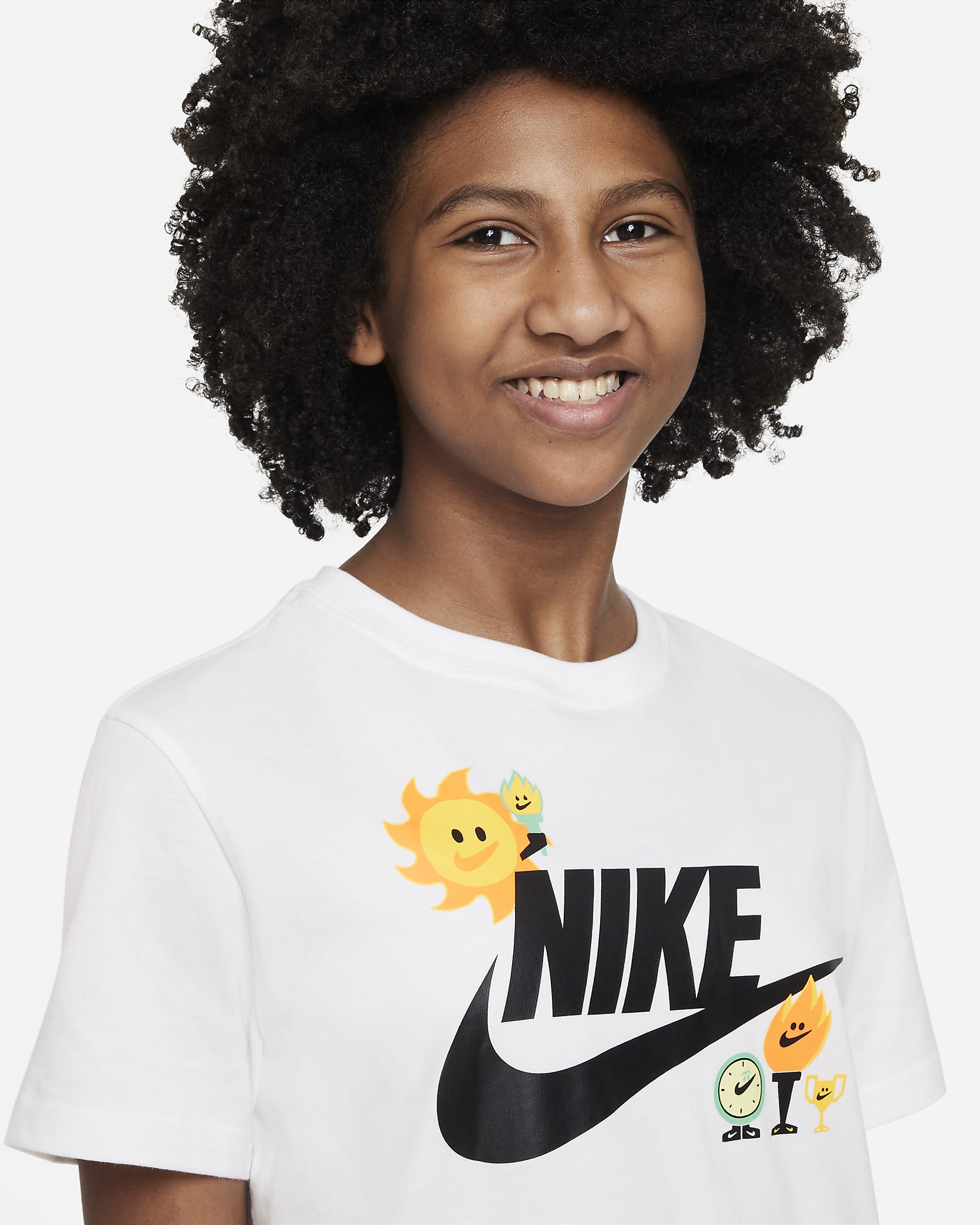 Nike Sportswear Older Kids' Boxy T-Shirt. Nike PH