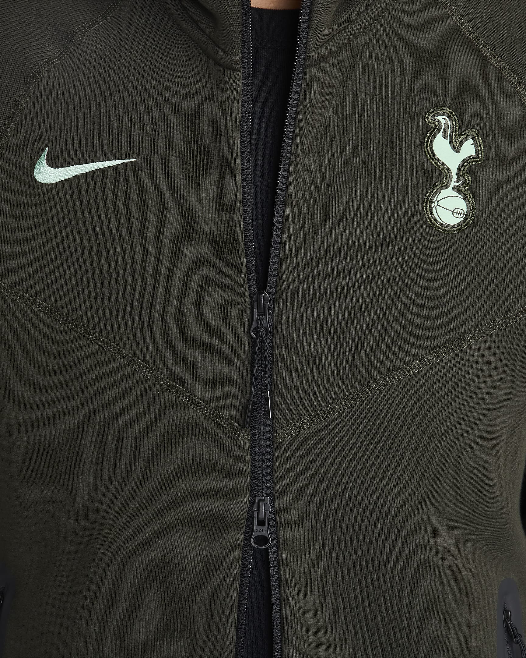 Tottenham Hotspur Tech Fleece Windrunner Third Nike Fußballjacke mit durchgehendem Reißverschluss (Herren) - Sequoia/Enamel Green