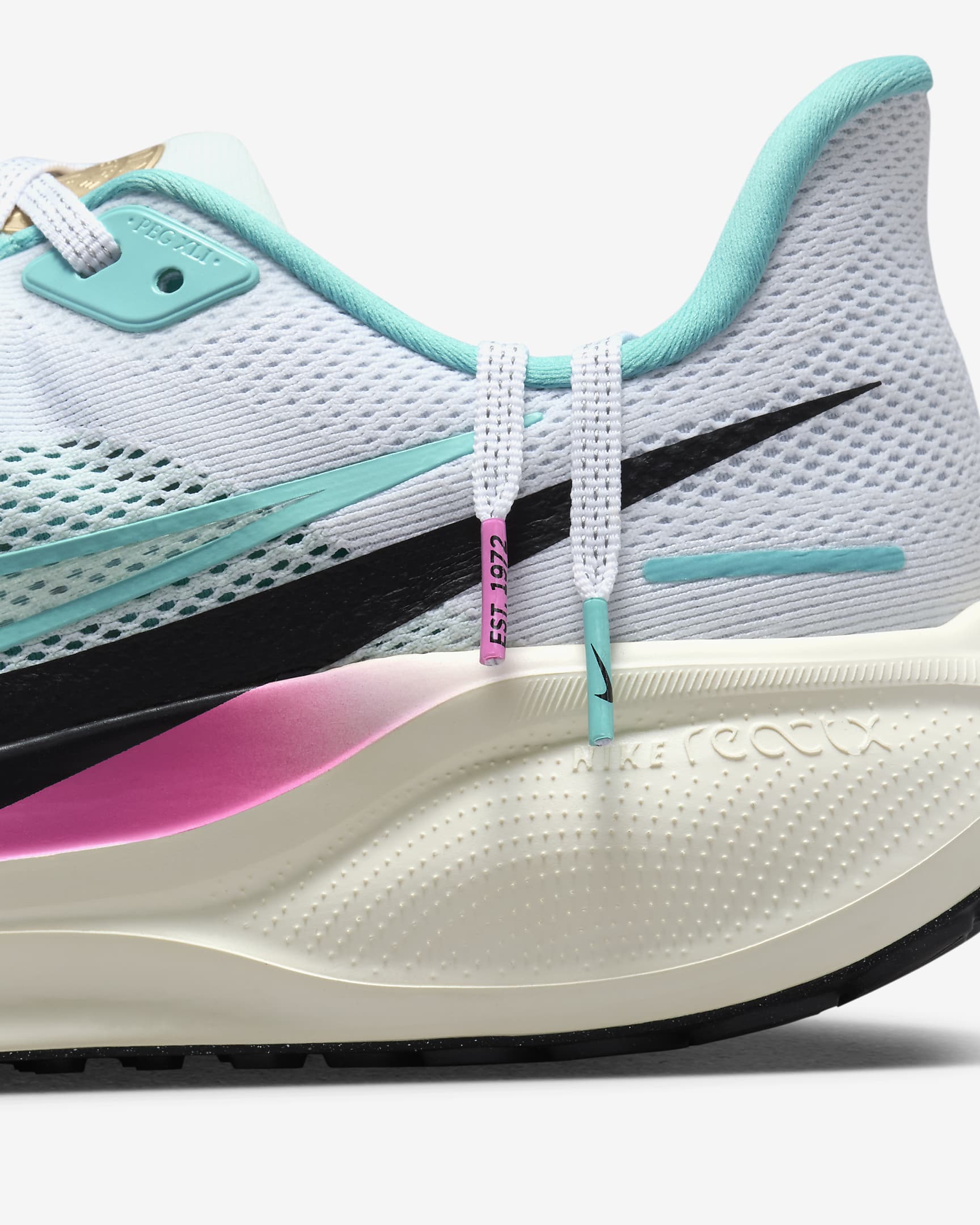 Scarpa da running su strada Nike Pegasus 41 – Uomo - Bianco/Coconut Milk/Team Gold/Playful Pink