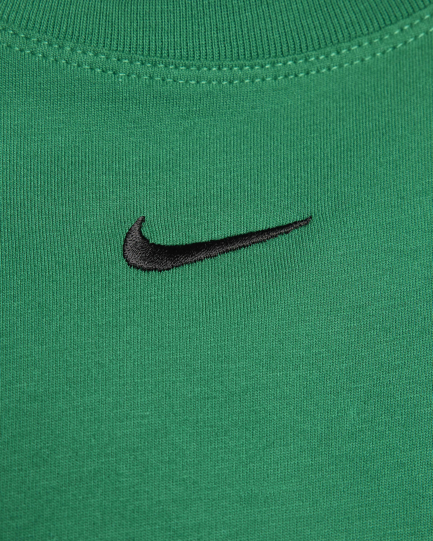 Nike Sportswear Essential Women's T-Shirt - Malachite