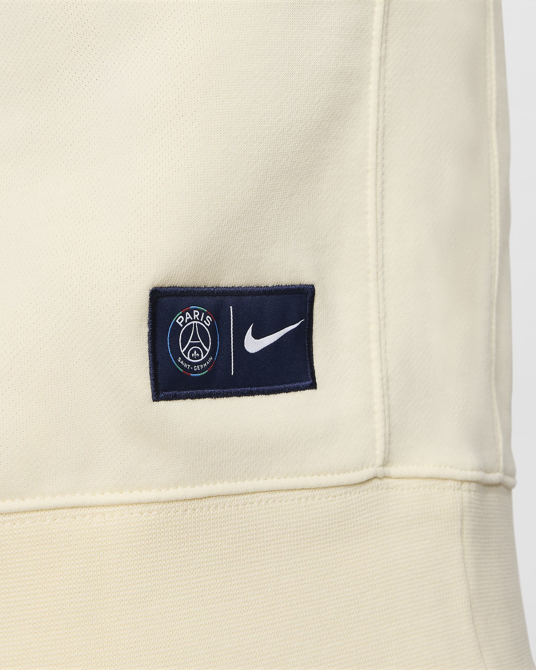 Paris Saint-Germain Club Men's Nike Football French Terry Crew-Neck Sweatshirt - Coconut Milk/Midnight Navy