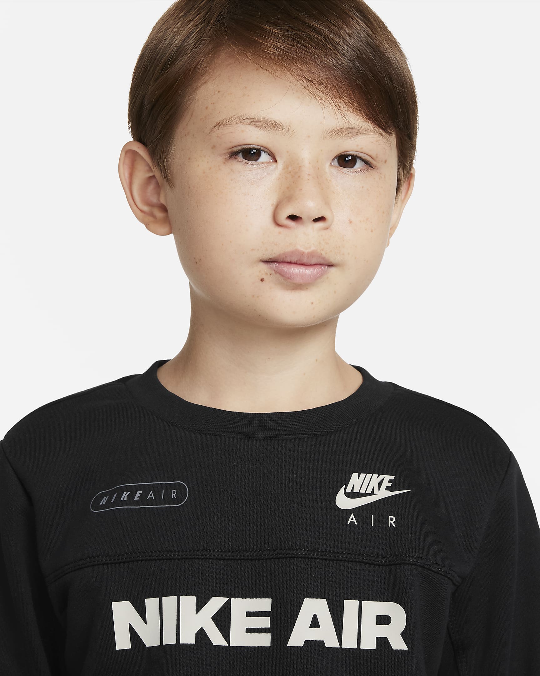 Nike Air Older Kids' (Boys') Crew Sweatshirt. Nike IN