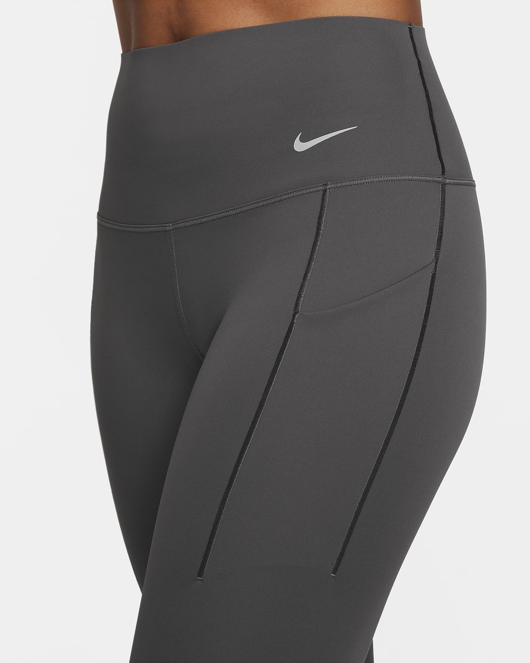 Leggings de 7/8 de tiro alto y sujeción media con bolsillos para mujer Nike Universa - Ceniza medio/Negro