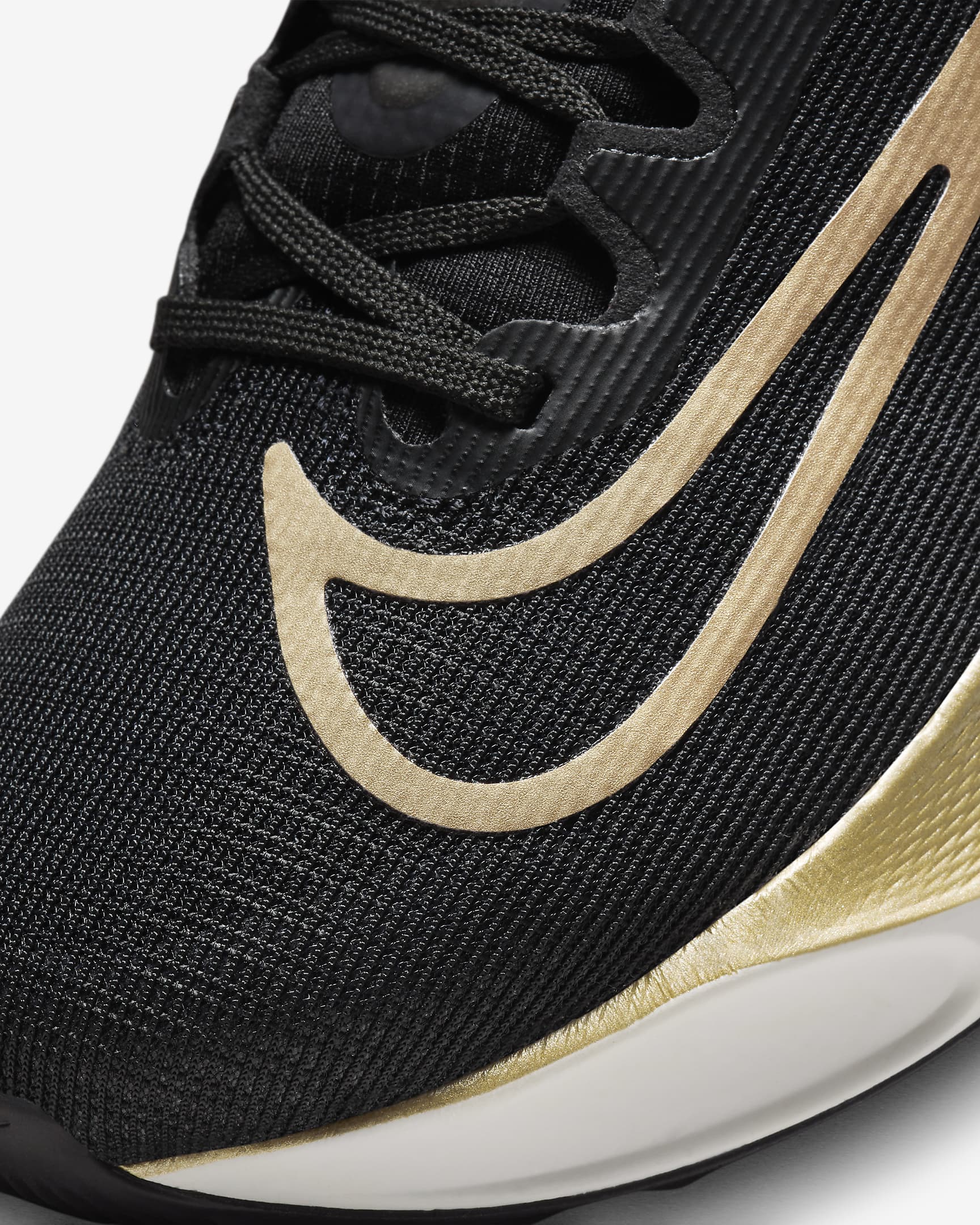 รองเท้าวิ่งโร้ดรันนิ่งผู้ชาย Nike Zoom Fly 5 - ดำ/Sail/Metallic Gold Grain