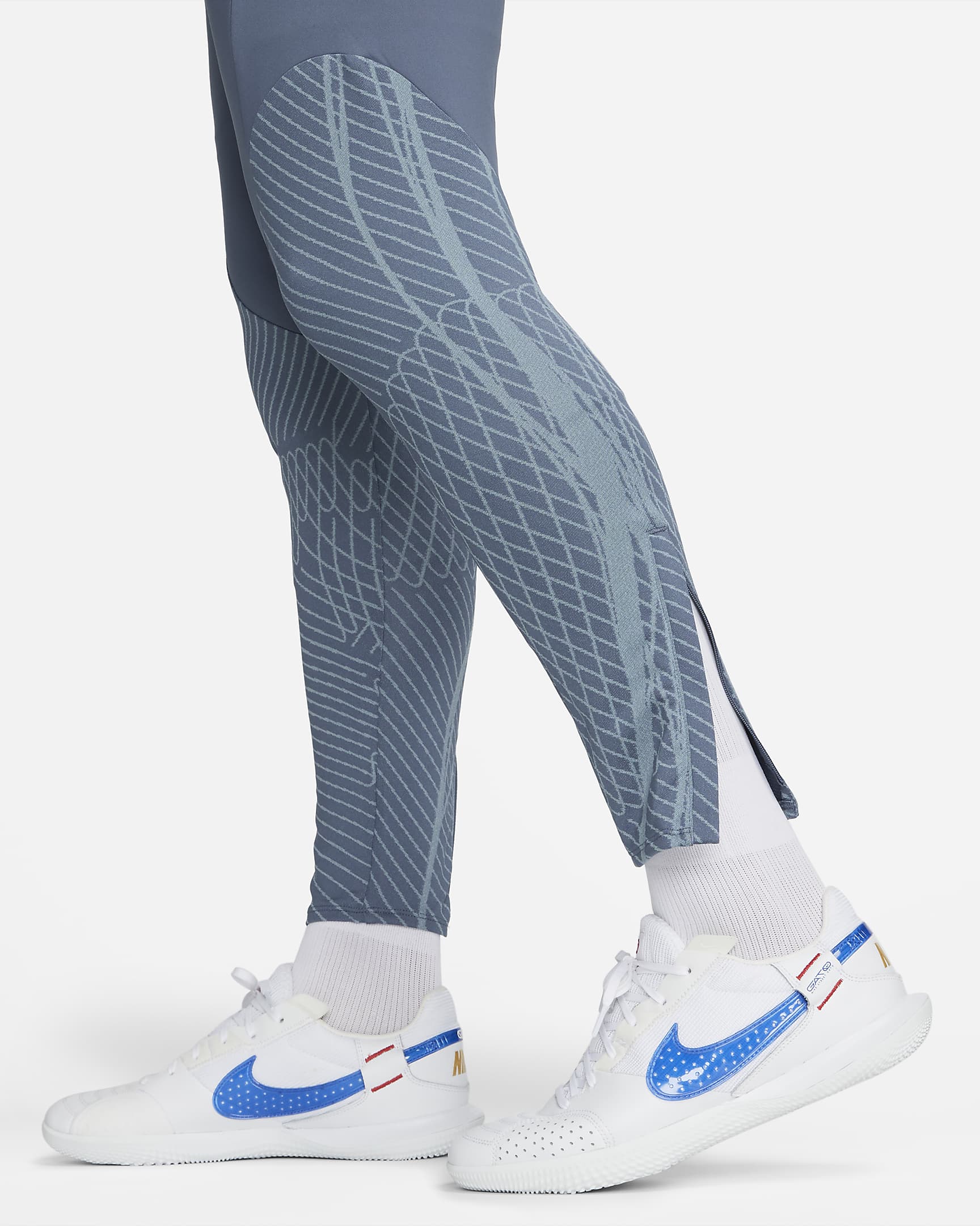 Nike DriFIT Strike Men's Football Pants. Nike UK