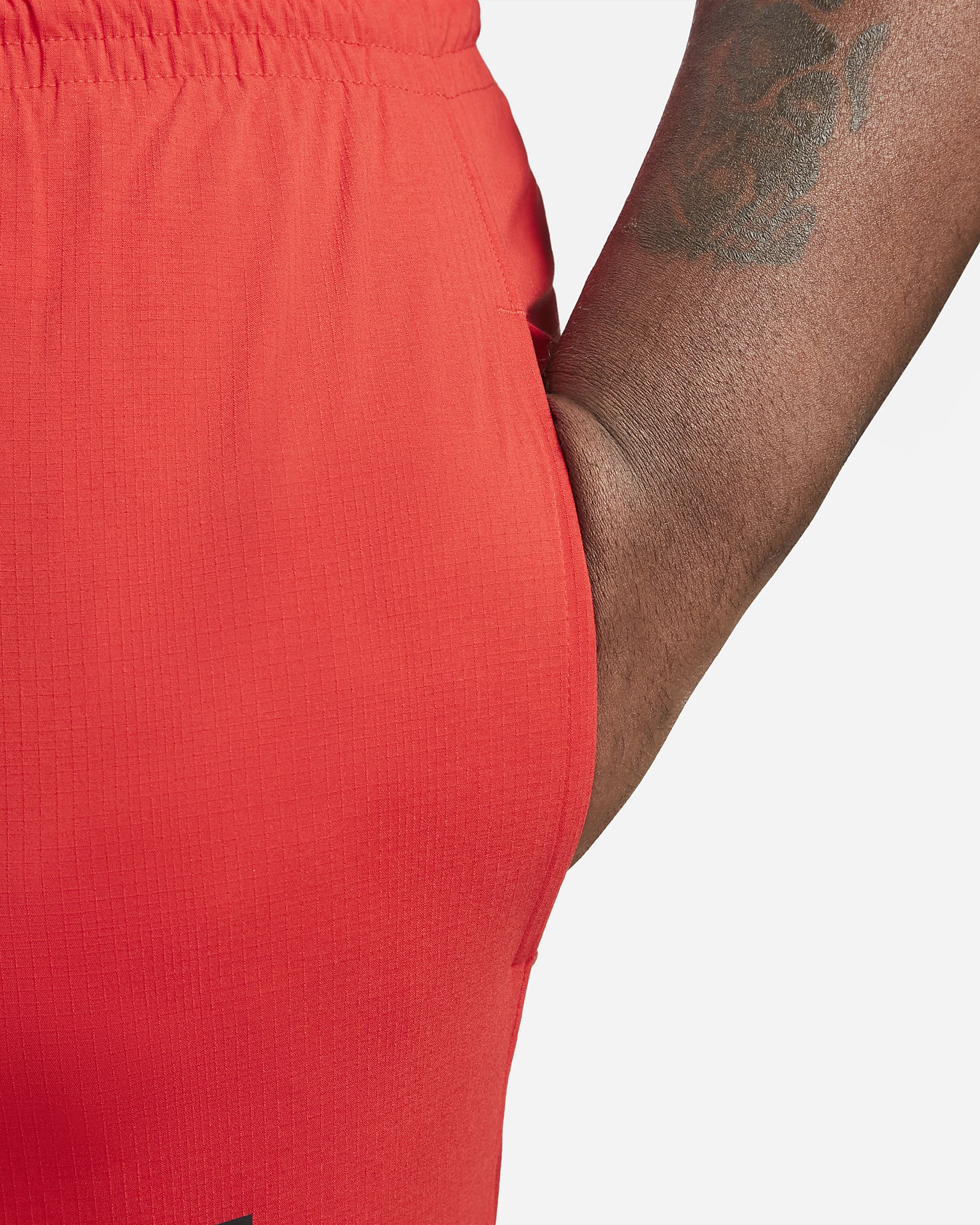 Nike DNA Men's Woven Basketball Pants.