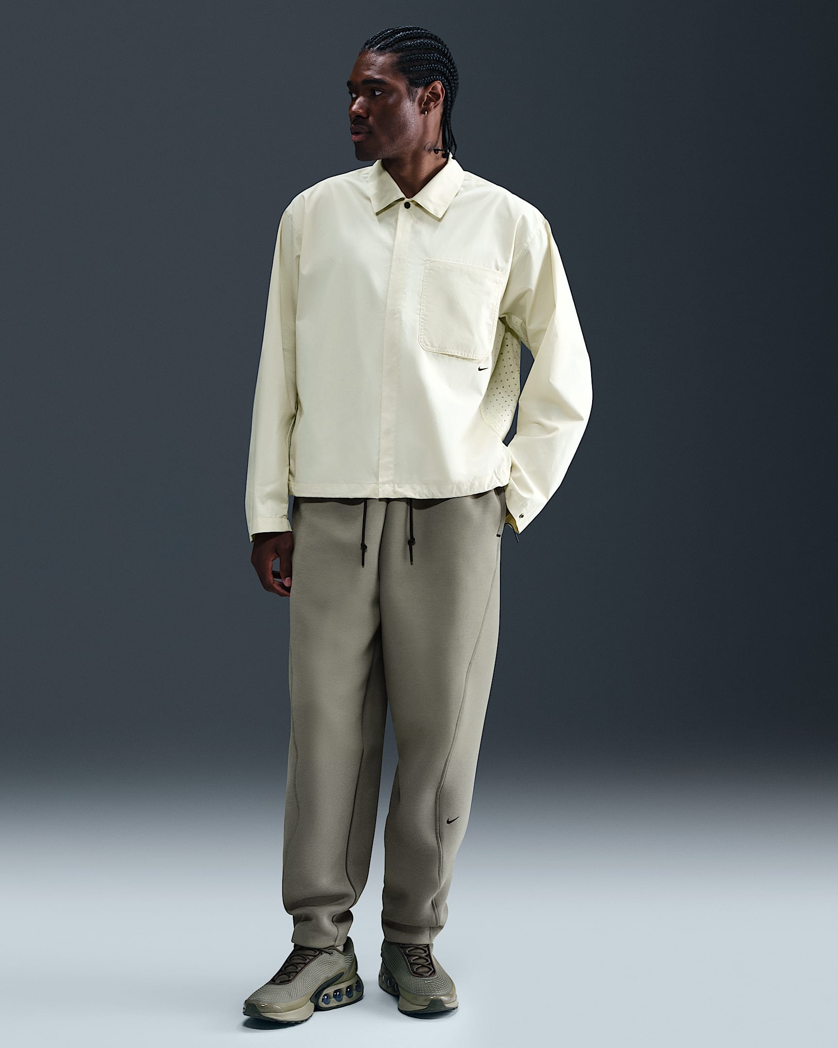 Nike Tech Men's Oversized Fleece Trousers - Light Army/Black