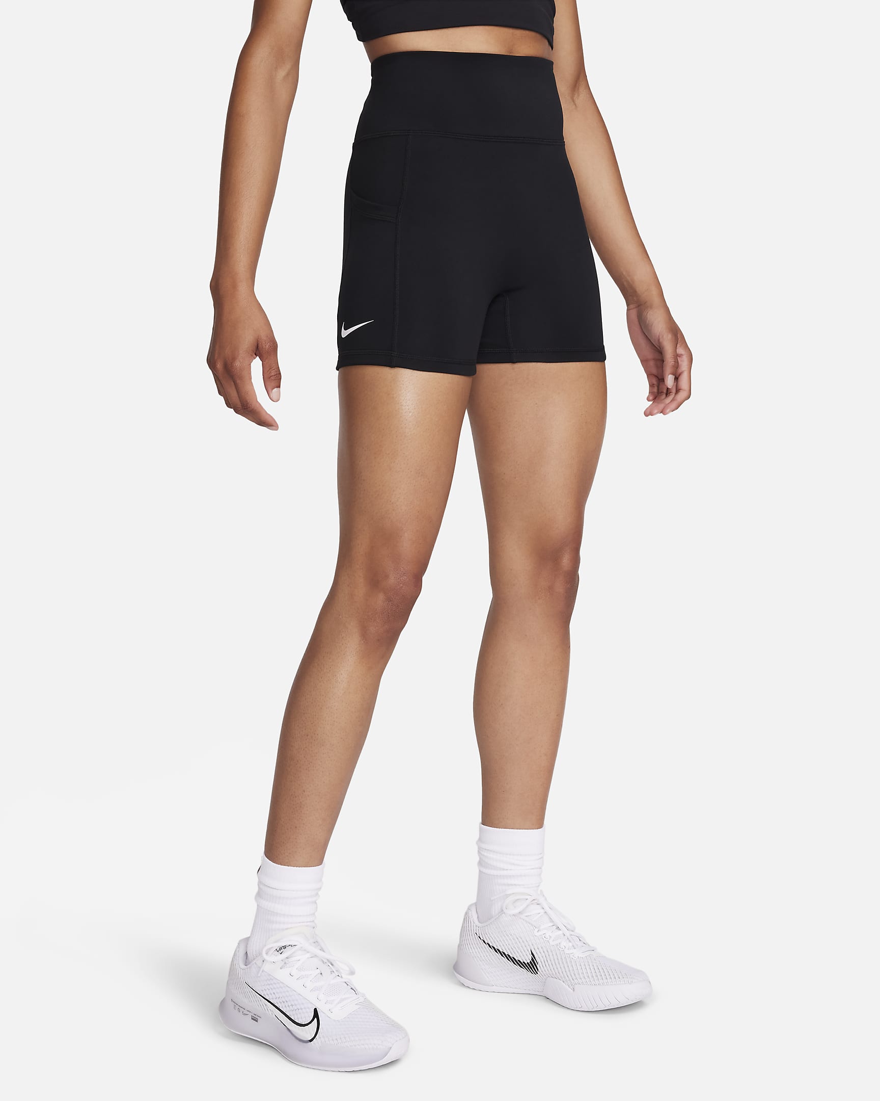 Γυναικείο σορτς τένις Dri-FIT NikeCourt Advantage - Μαύρο/Λευκό