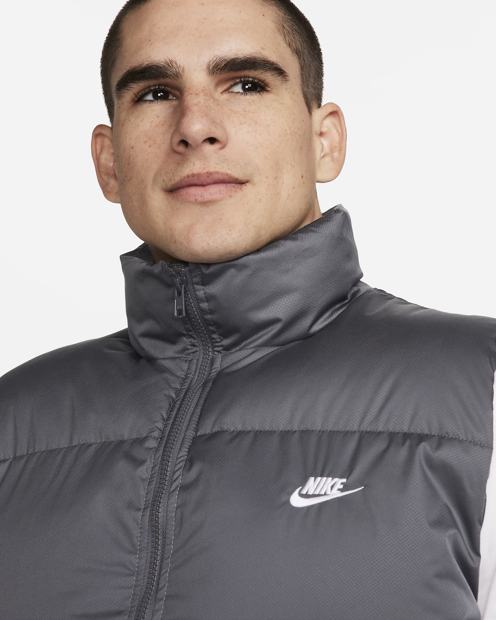 mens puffer vest nike