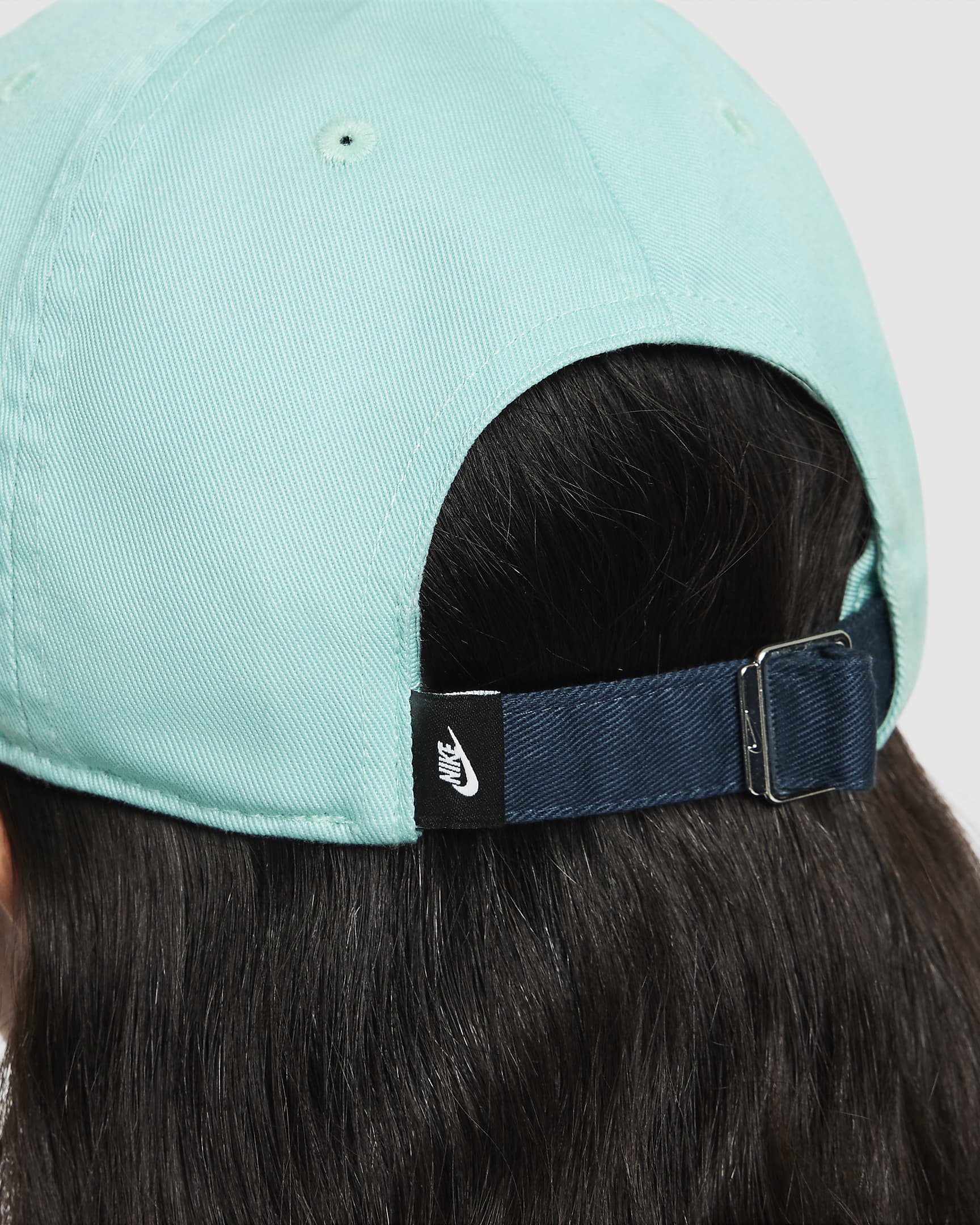 Nike Club Older Kids' Cap - Emerald Rise/Armoury Navy