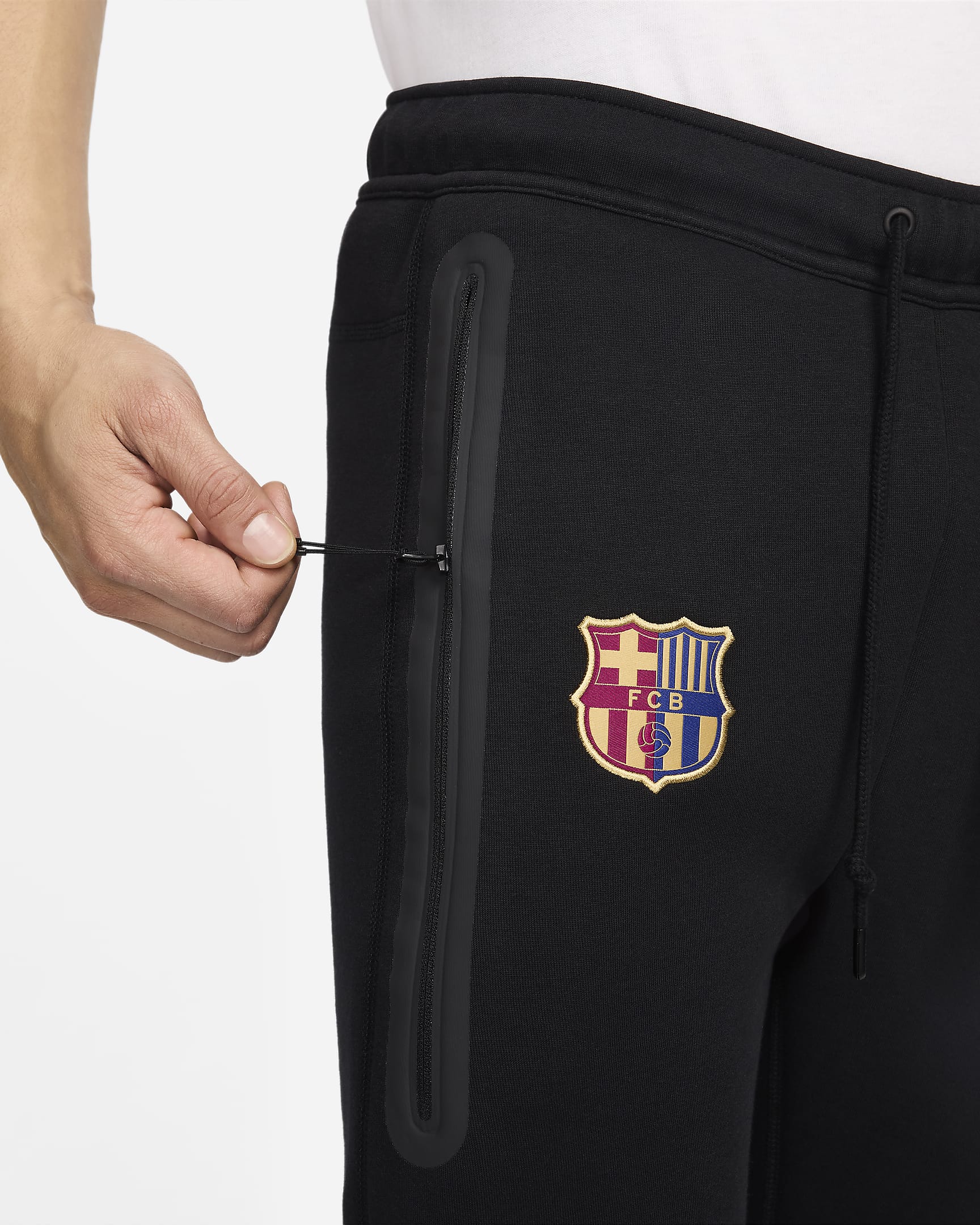 FC Barcelona Tech Fleece Nike Erkek Futbol Jogger'ı - Siyah/Club Gold