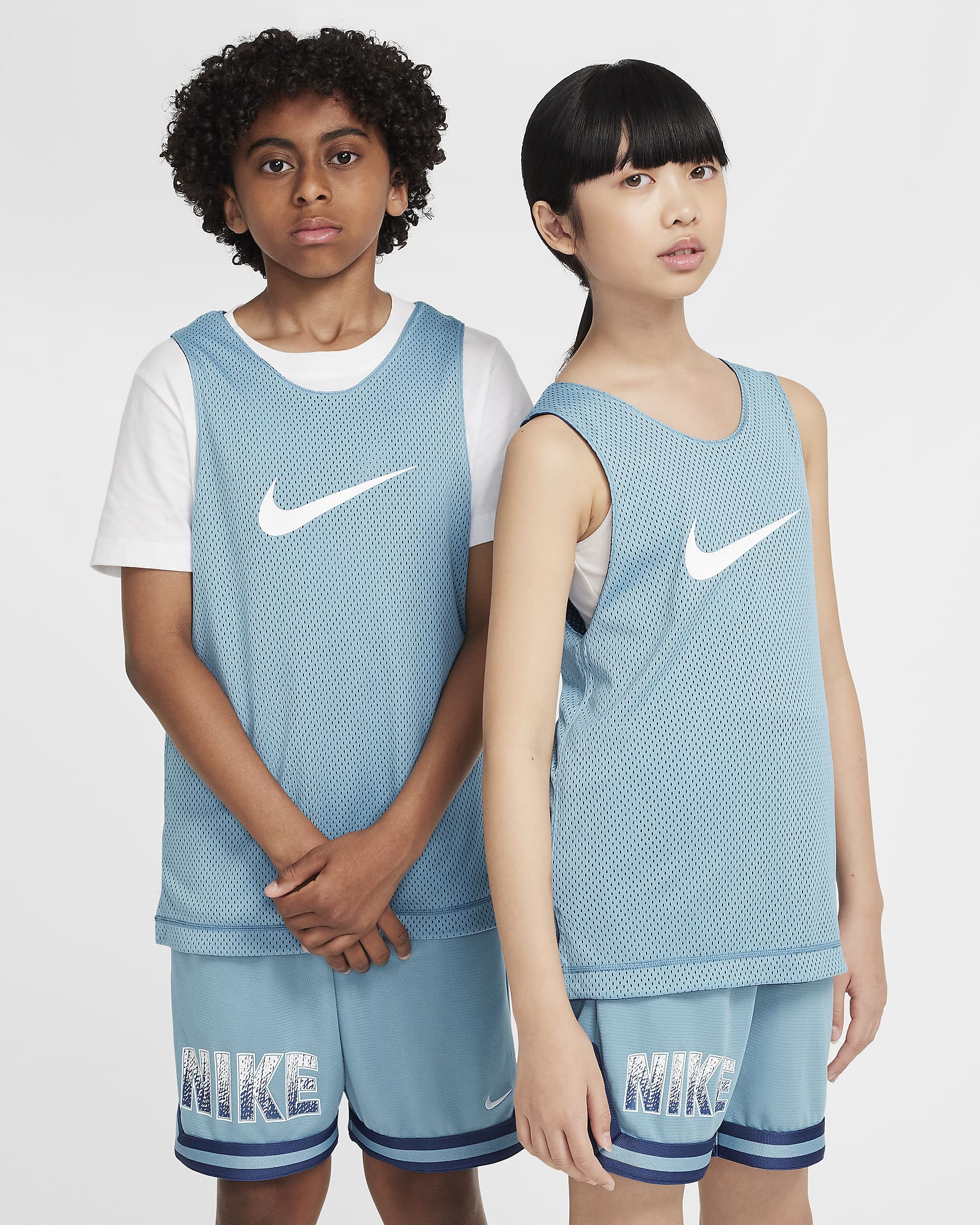 Nike Older Kids' Dri-FIT Reversible Shirt - Mystic Navy/Denim Turquoise/White