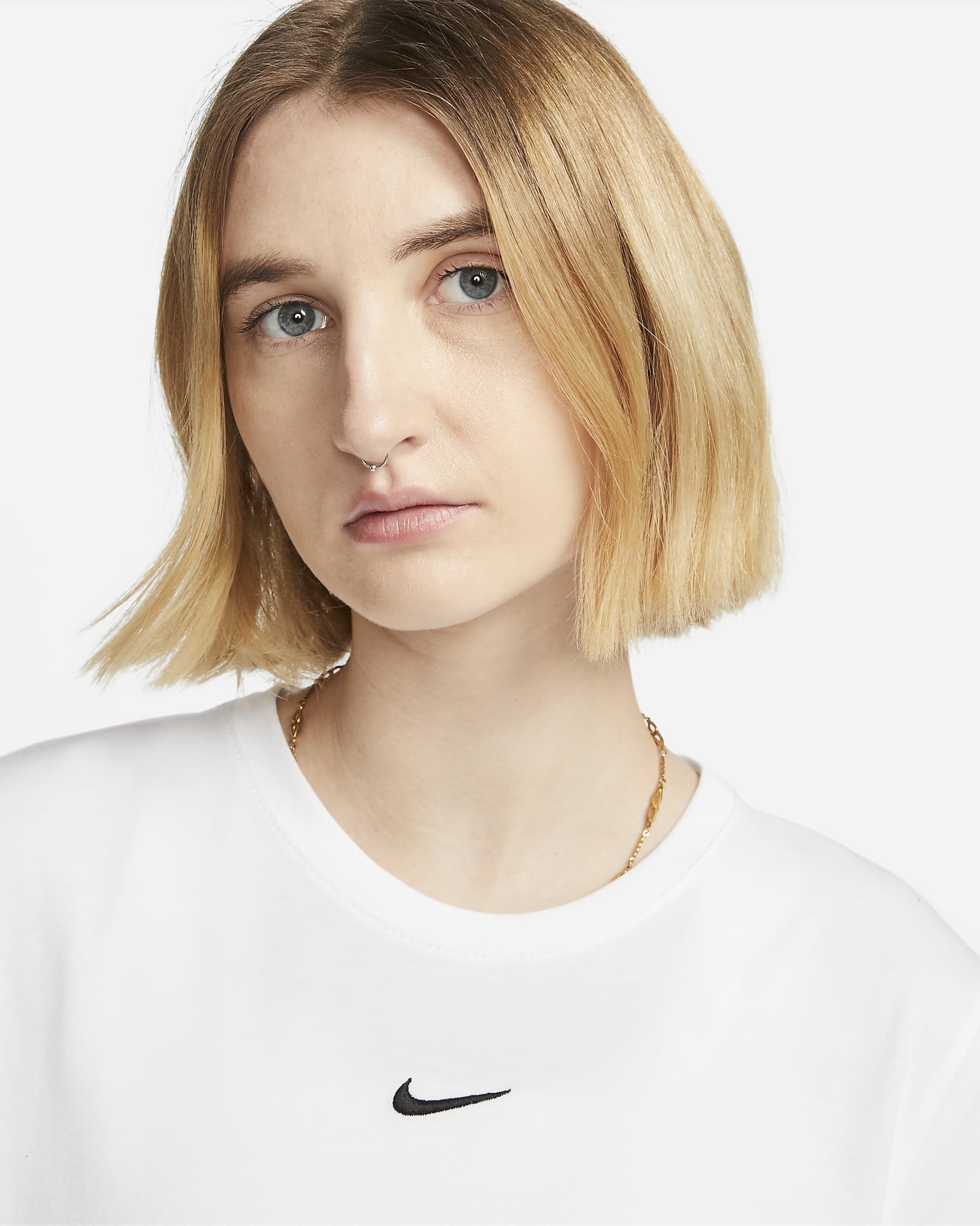 Nike Sportswear Essential Women s T Shirt Nike HR